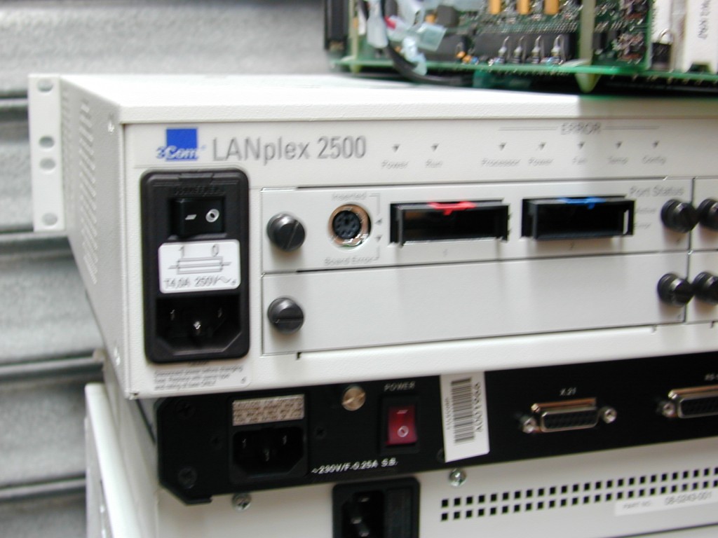 Wan-3Com 001.jpg  (118.5 Kb)