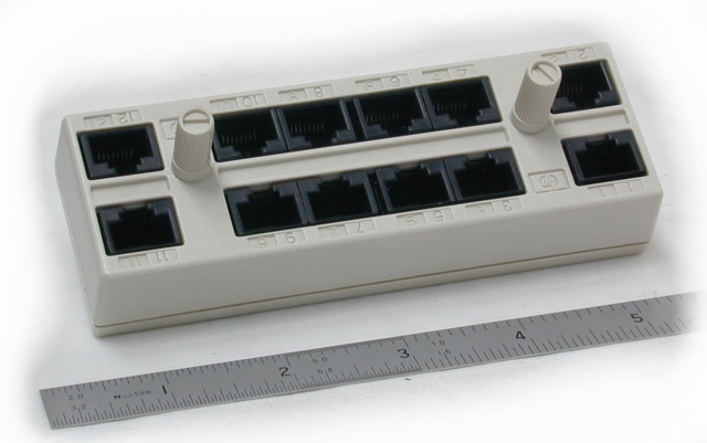 RJ45-Breakout-HP-1-640.jpg  (47.5 Kb)
