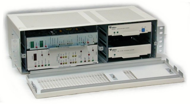 Tellabs-81.256D-Open-640.jpg  (34.3 Kb)