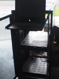 IBM X3650 MT:7979 Server with half rack