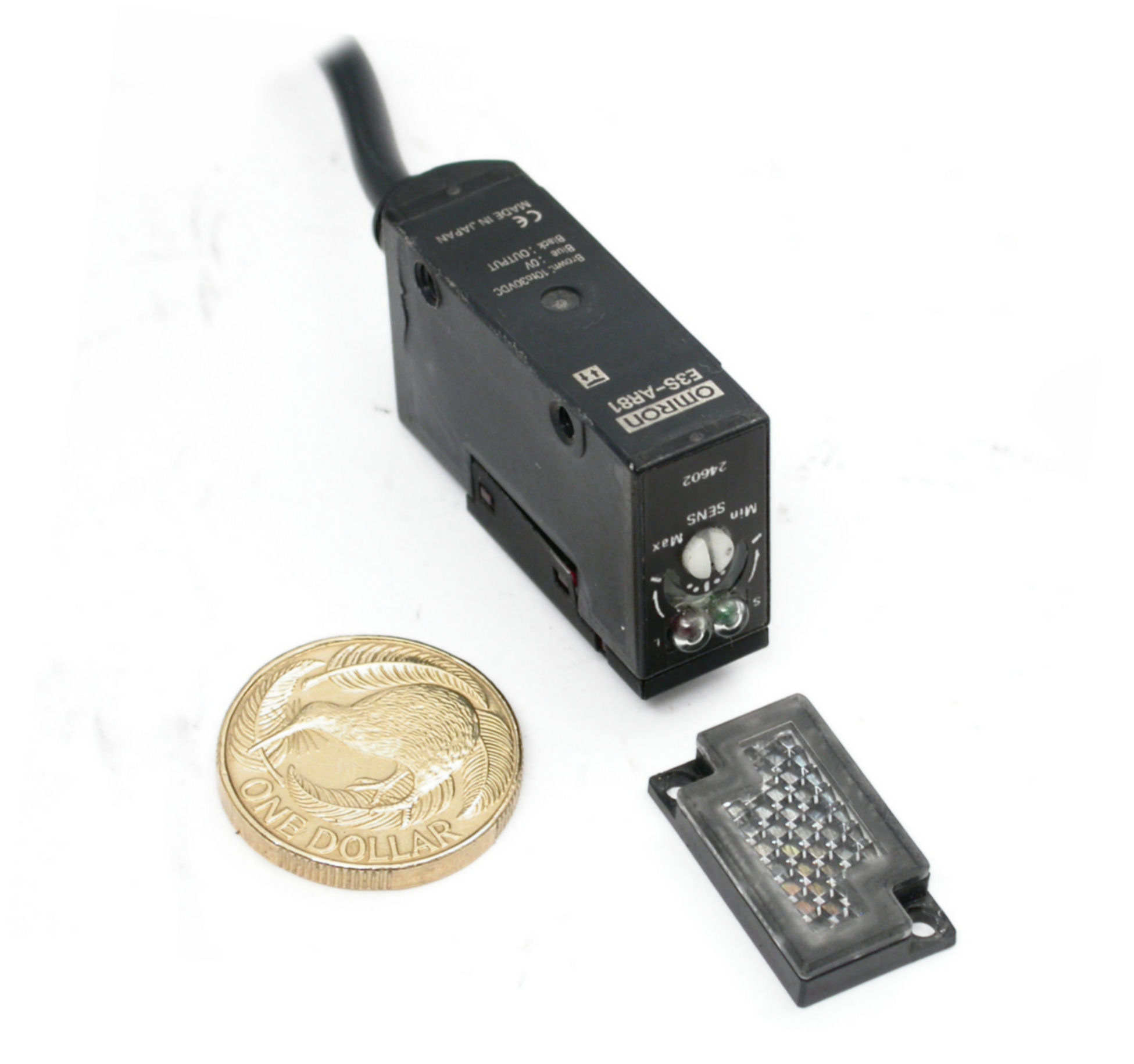 E3S-AR81-Omron_05.JPG  (212.1 Kb)