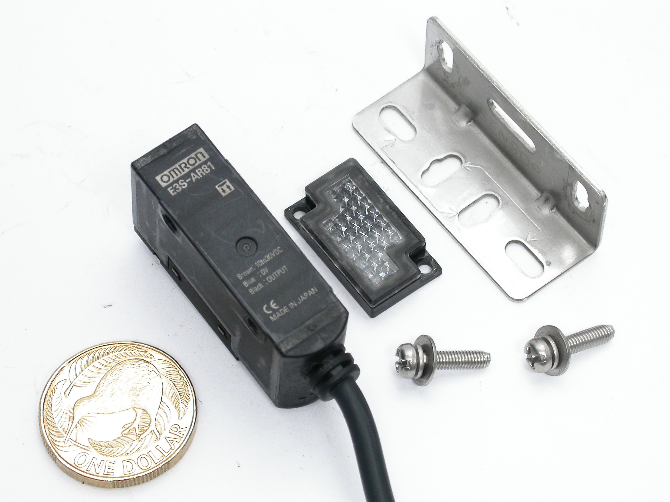 E3S-AR81-Omron_070.JPG  (882.6 Kb)