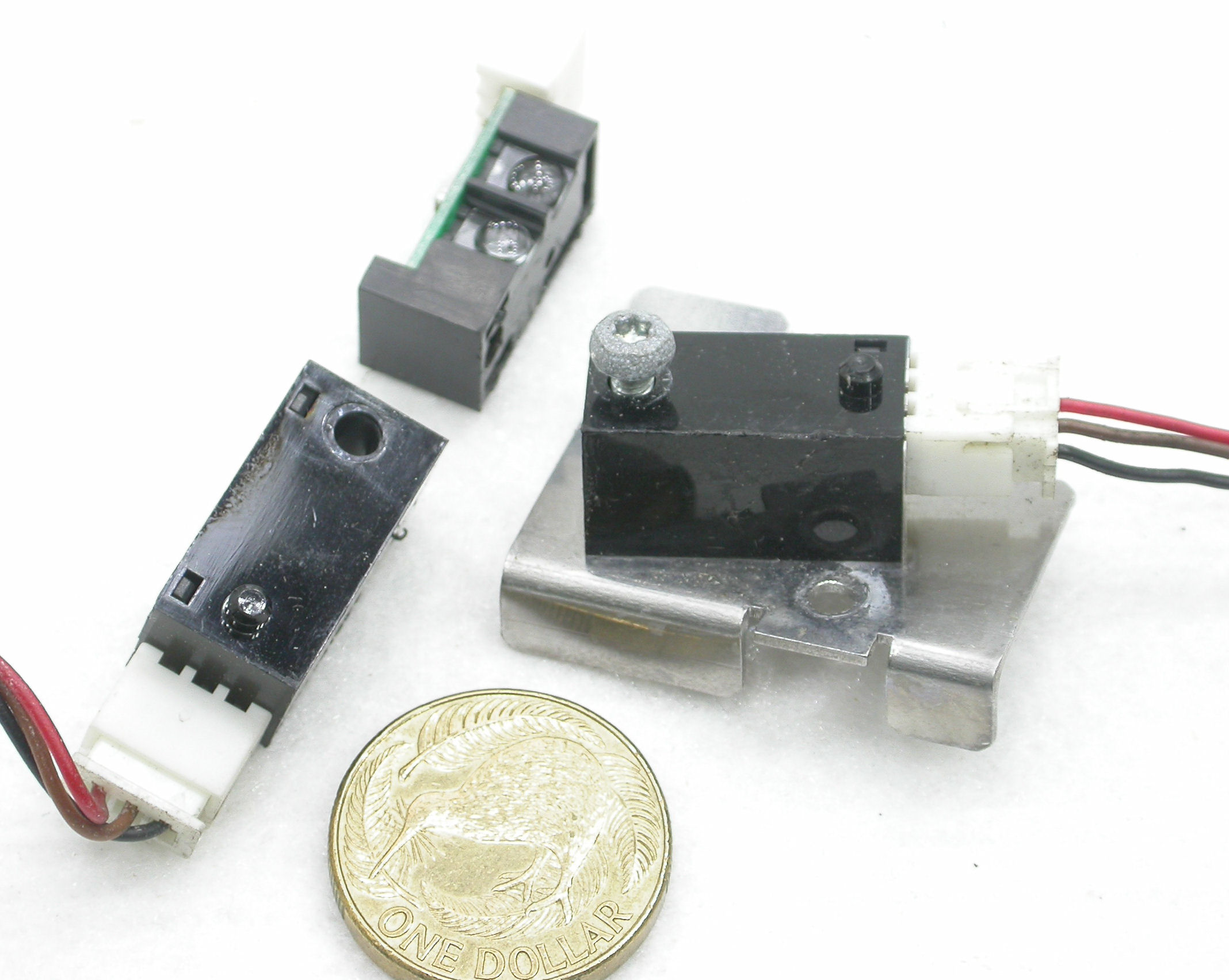 Kiosk-Parts_DSCN9375.JPG  (325.8 Kb)