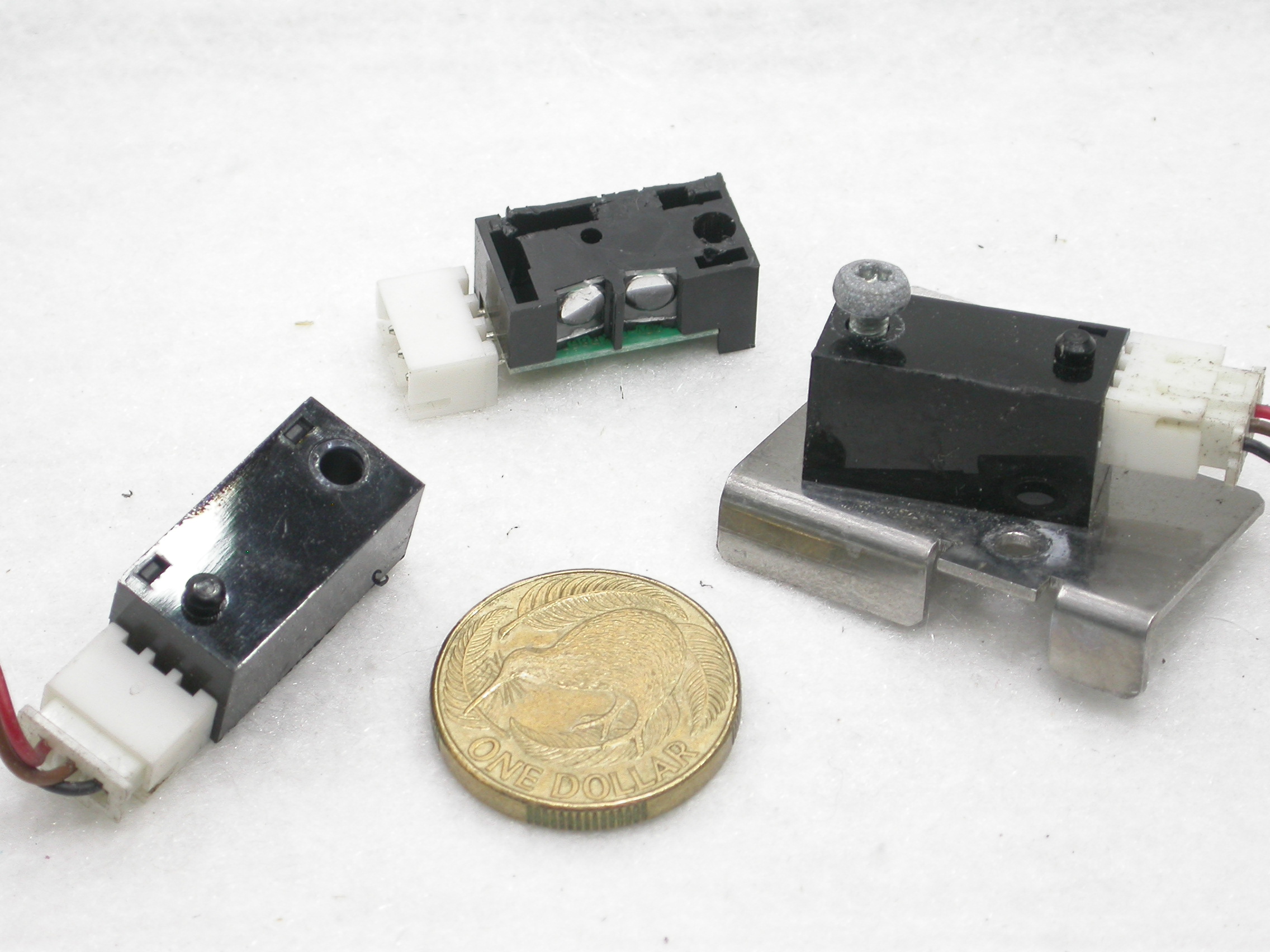 Kiosk-Parts_DSCN9384.JPG  (627.6 Kb)