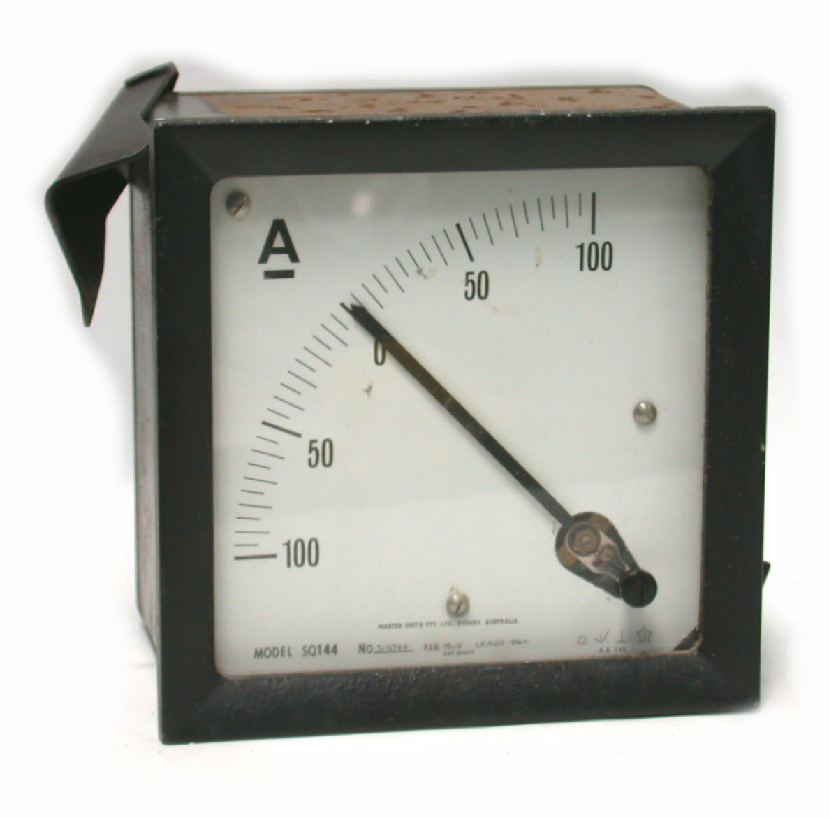 100-0-100Adc-Meter-136mm_00.jpg  (116.0 Kb)