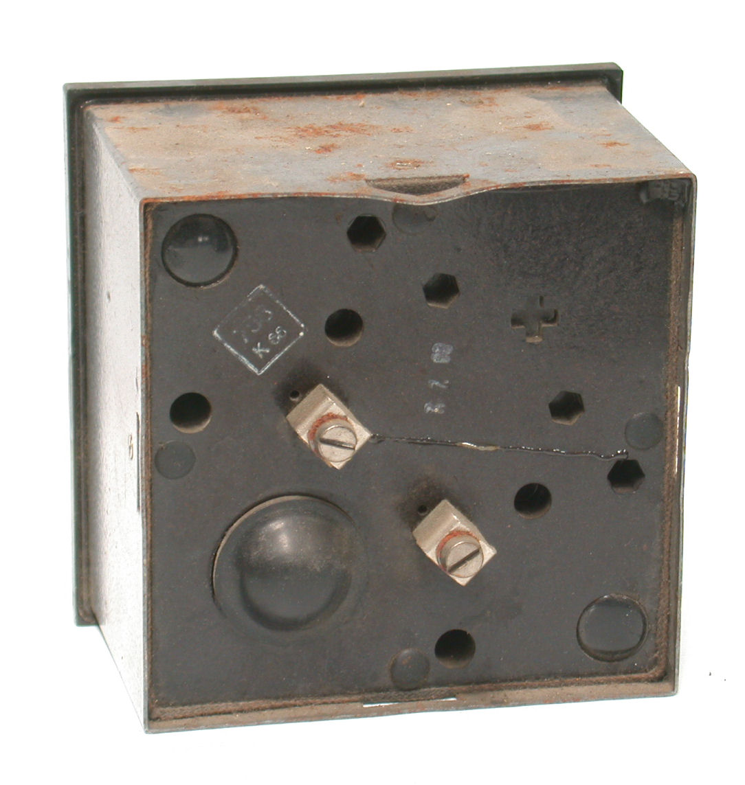 100Aac-5A-Gossen_02.jpg  (151.7 Kb)