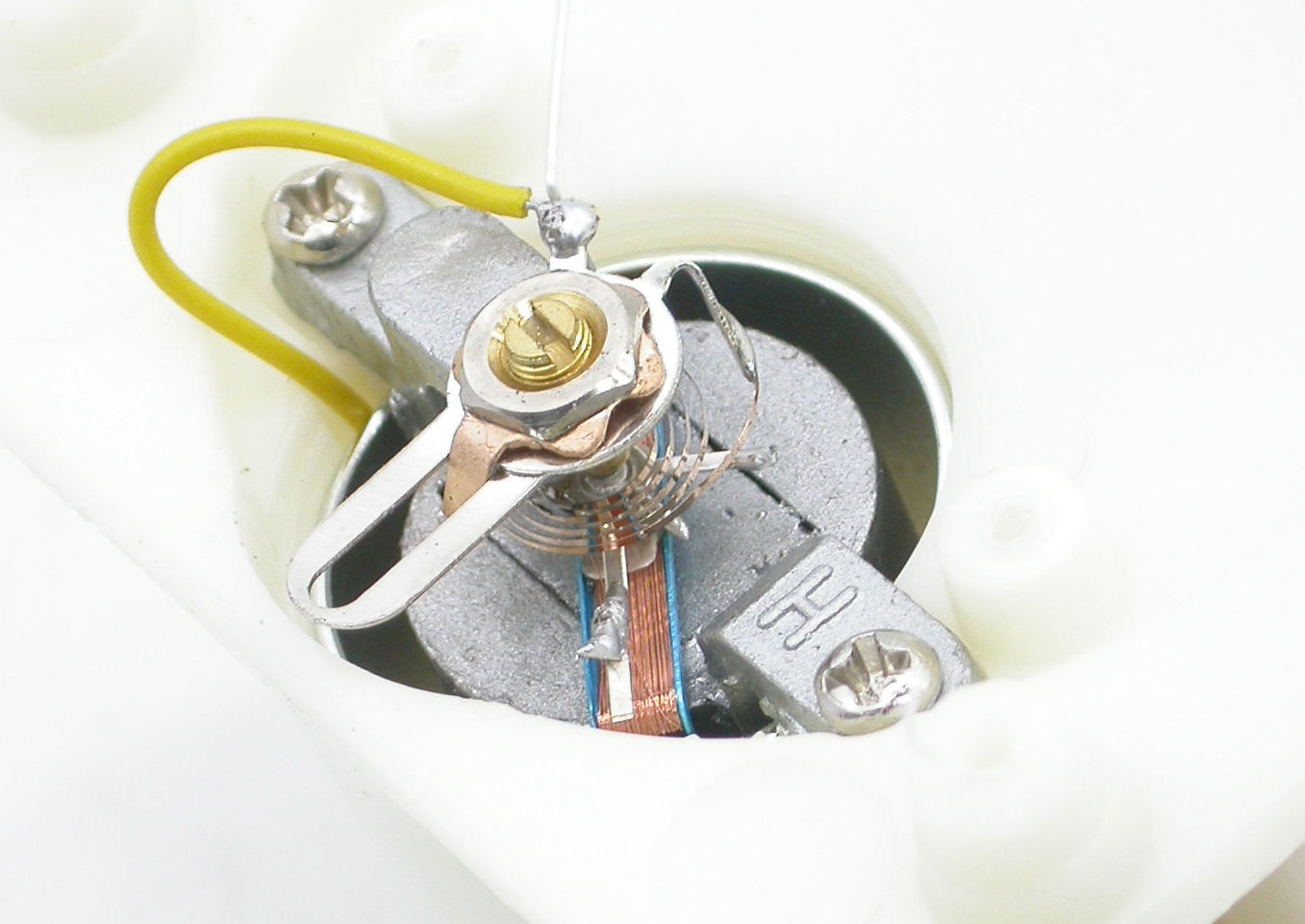 5Aac-85L1-ZHFU_058.JPG  (130.0 Kb)