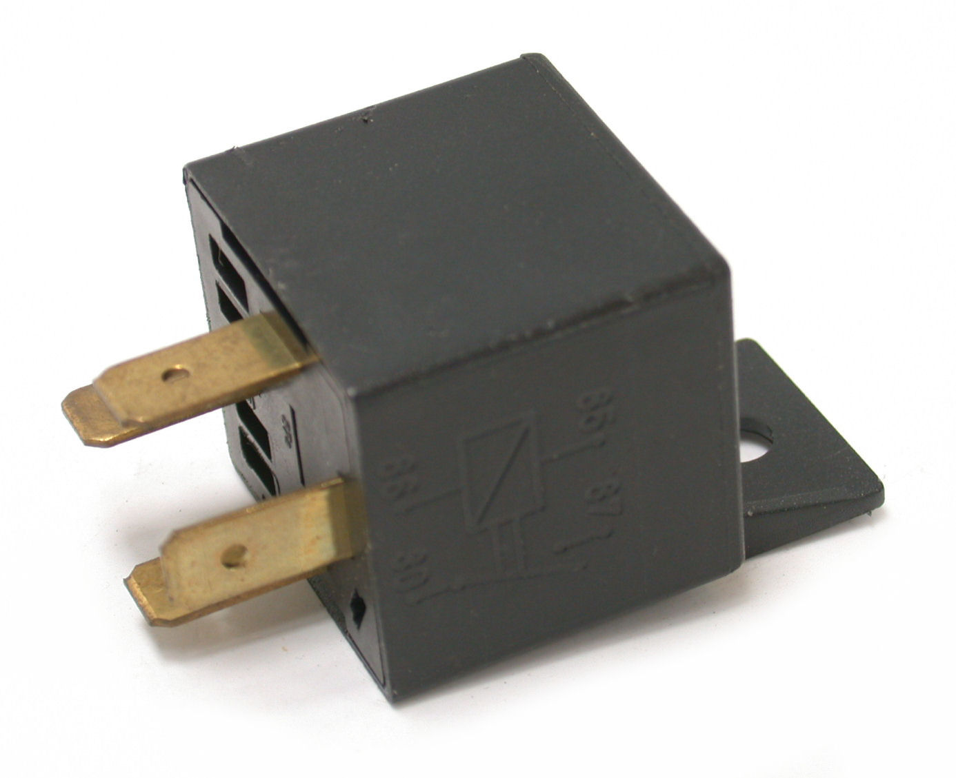 1PNO-12V-30A_Relay_Relay 036.jpg  (114.4 Kb)