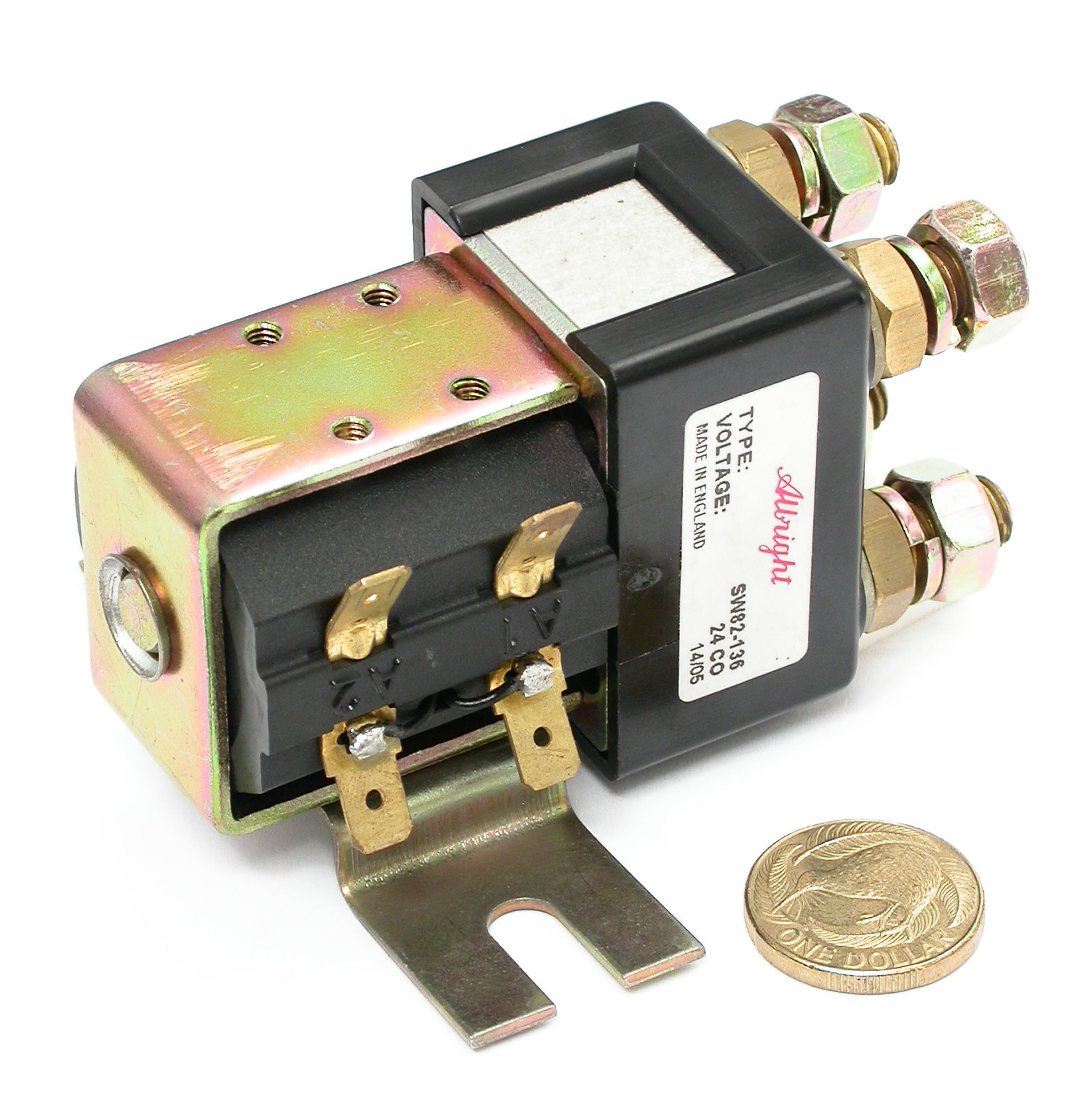 2PNO-100A-24V-SW82-136-Albright_06.JPG  (337.5 Kb)