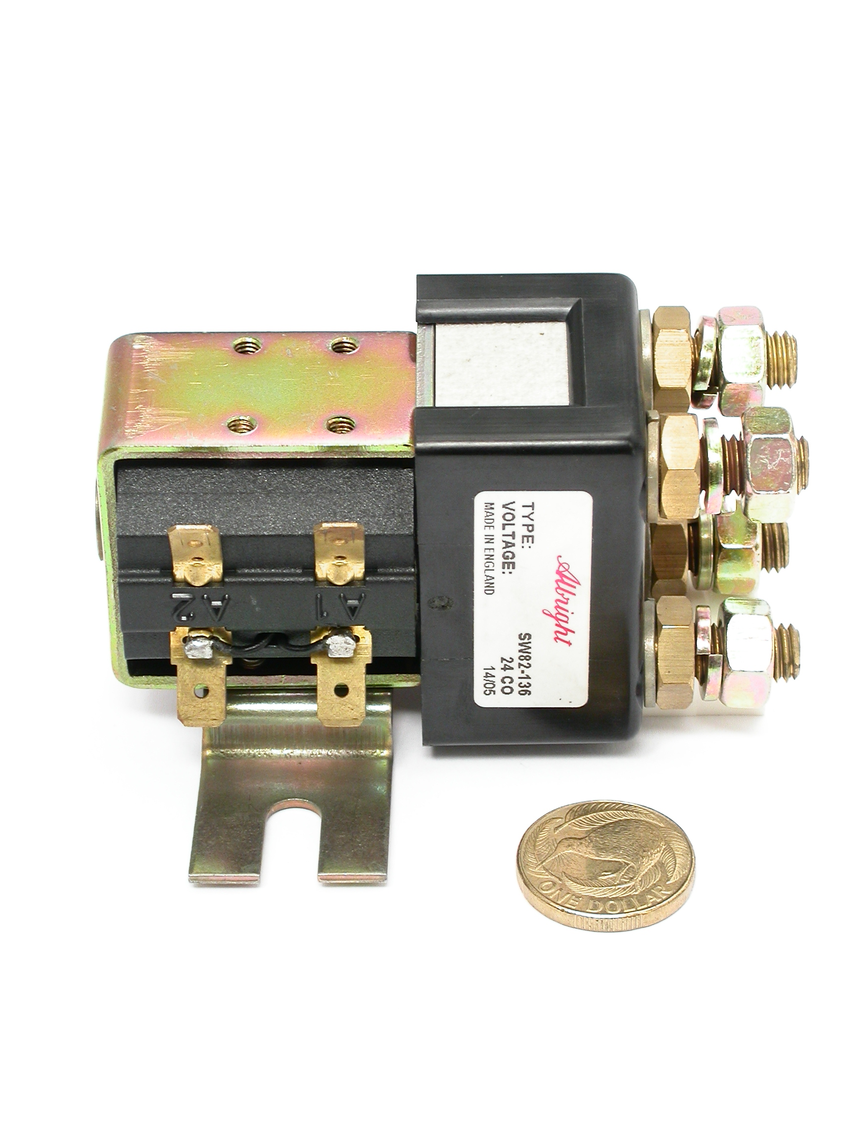 2PNO-100A-24V-SW82-136-Albright_08.JPG  (738.8 Kb)