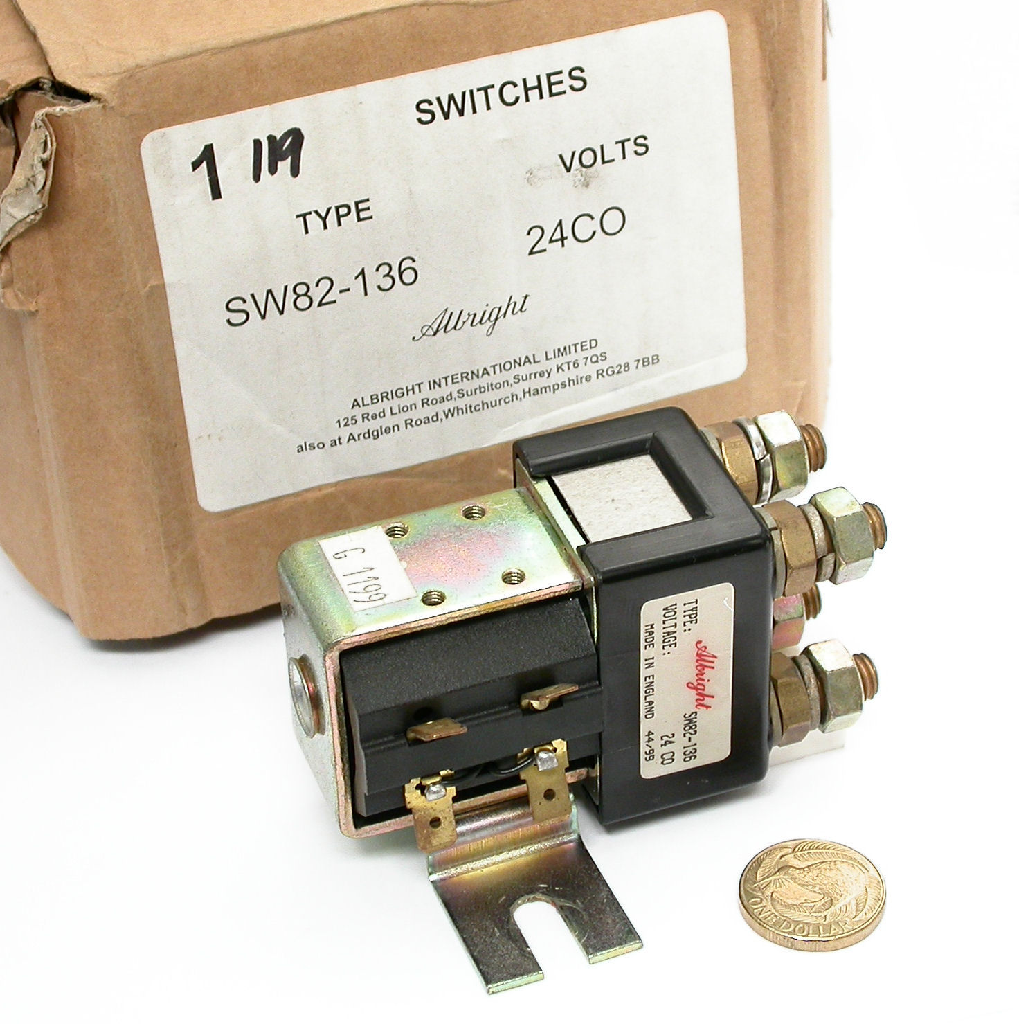 2PNO-100A-24V-SW82-136-Albright_Box.JPG  (302.3 Kb)