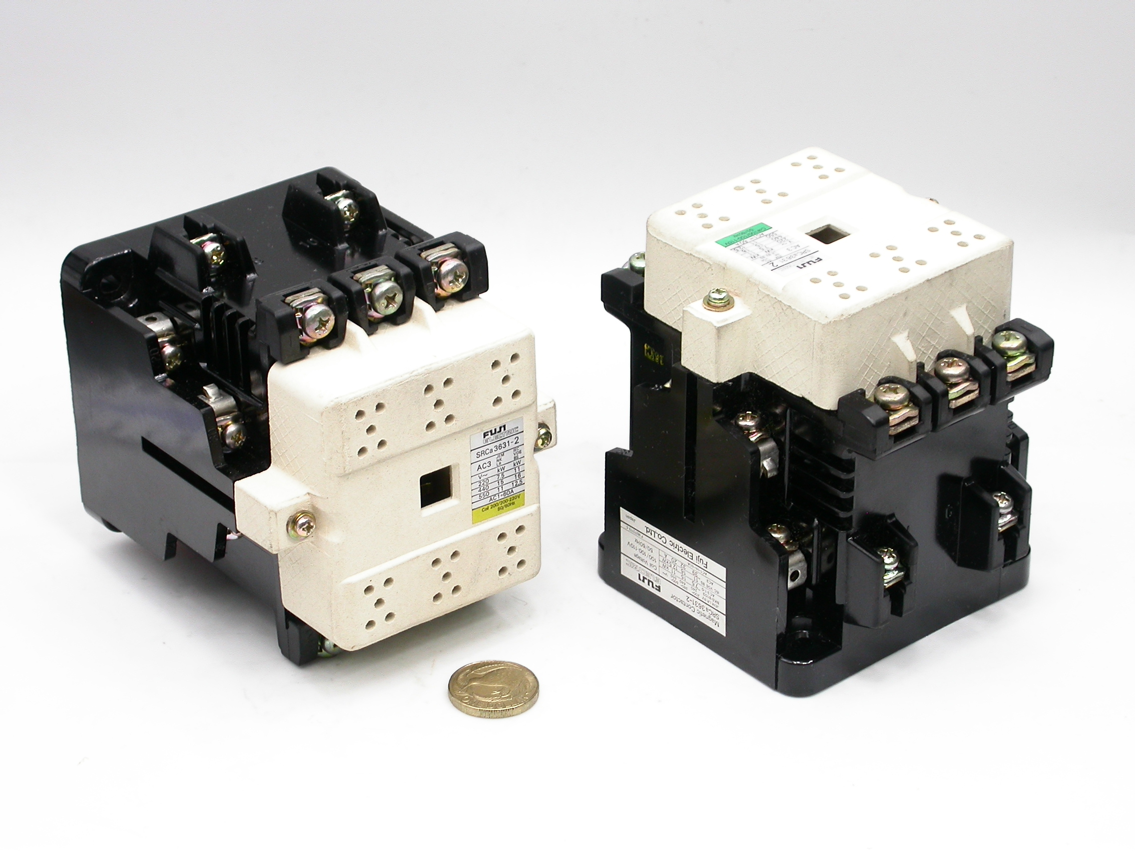3PNO-39A-220V-SRCa3631-2-Fyji_01.JPG  (916.5 Kb)