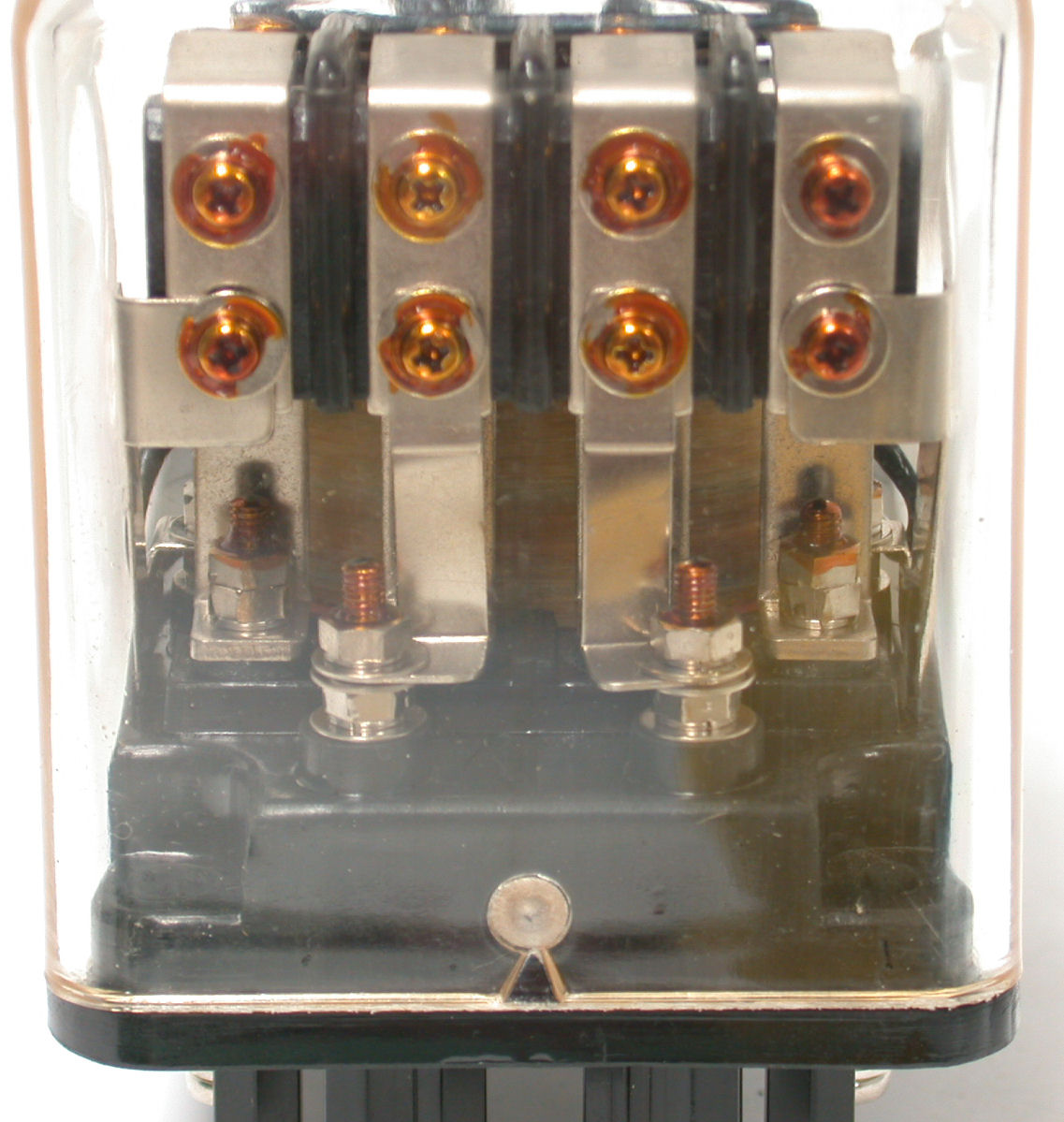4PCO-200VAC-5A-230VAC-60mA- 5.jpg  (196.9 Kb)