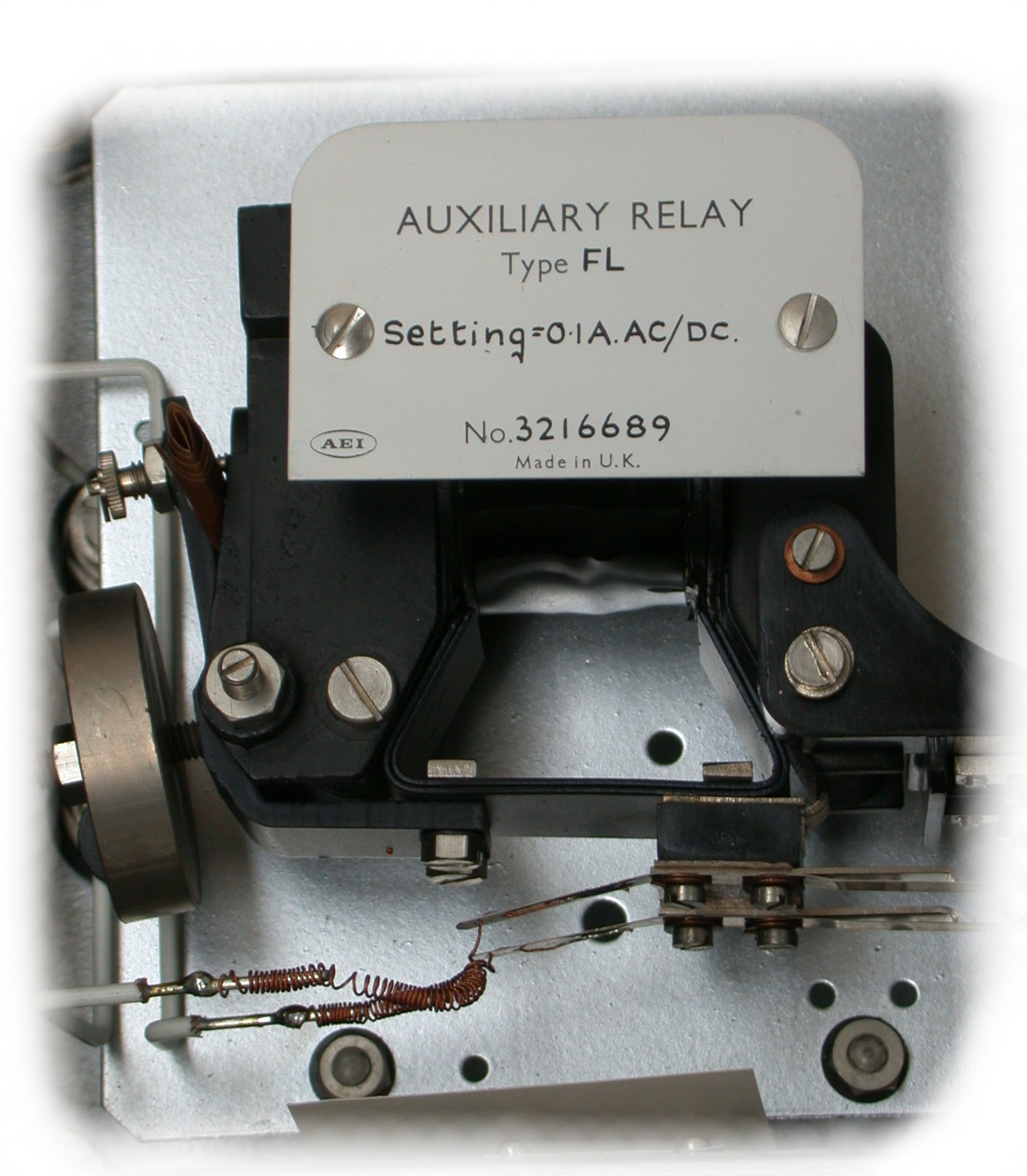 Auxillary-Realy-FL-6.jpg  (308.8 Kb)