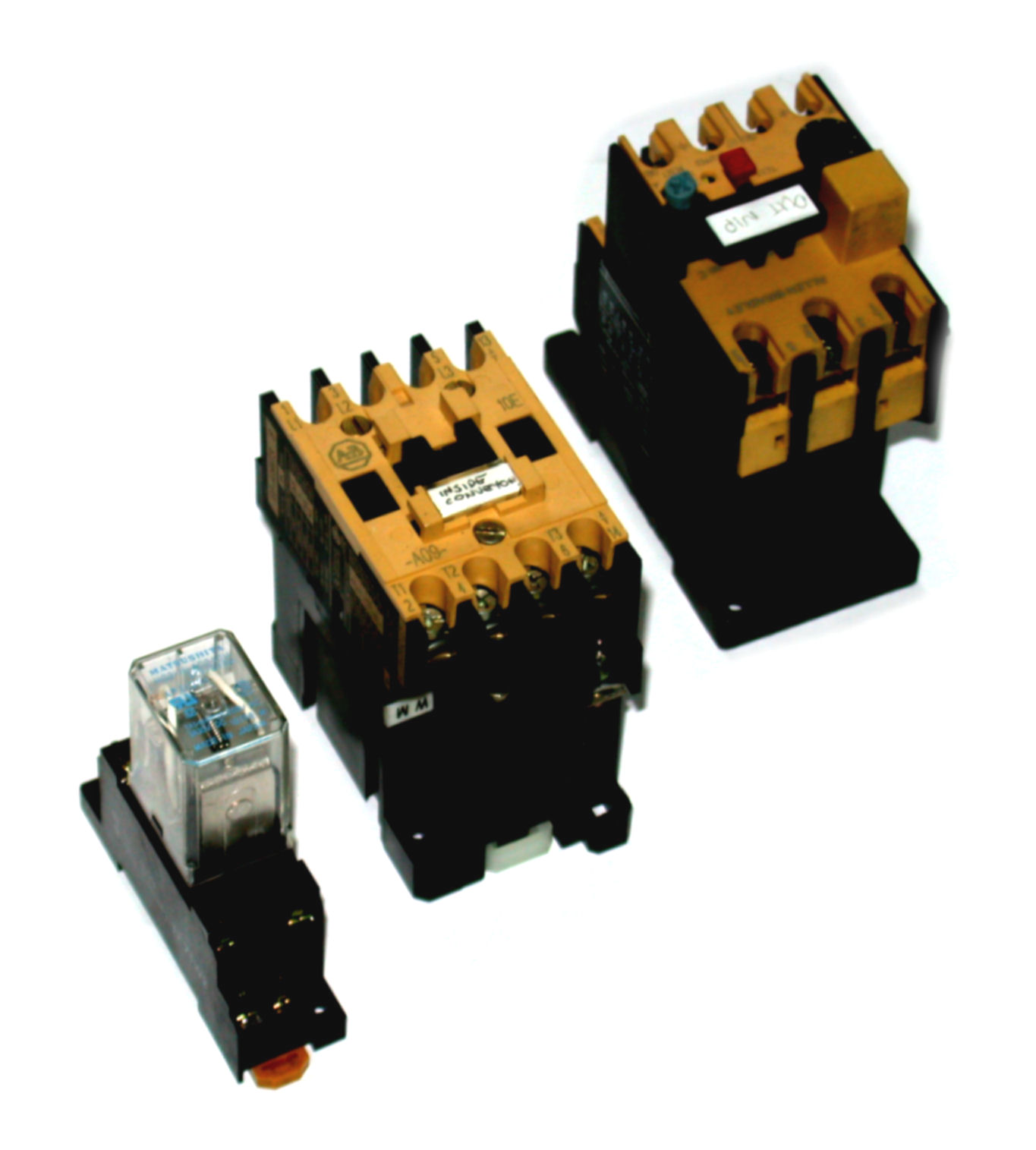 Contactors 002.jpg  (148.6 Kb)