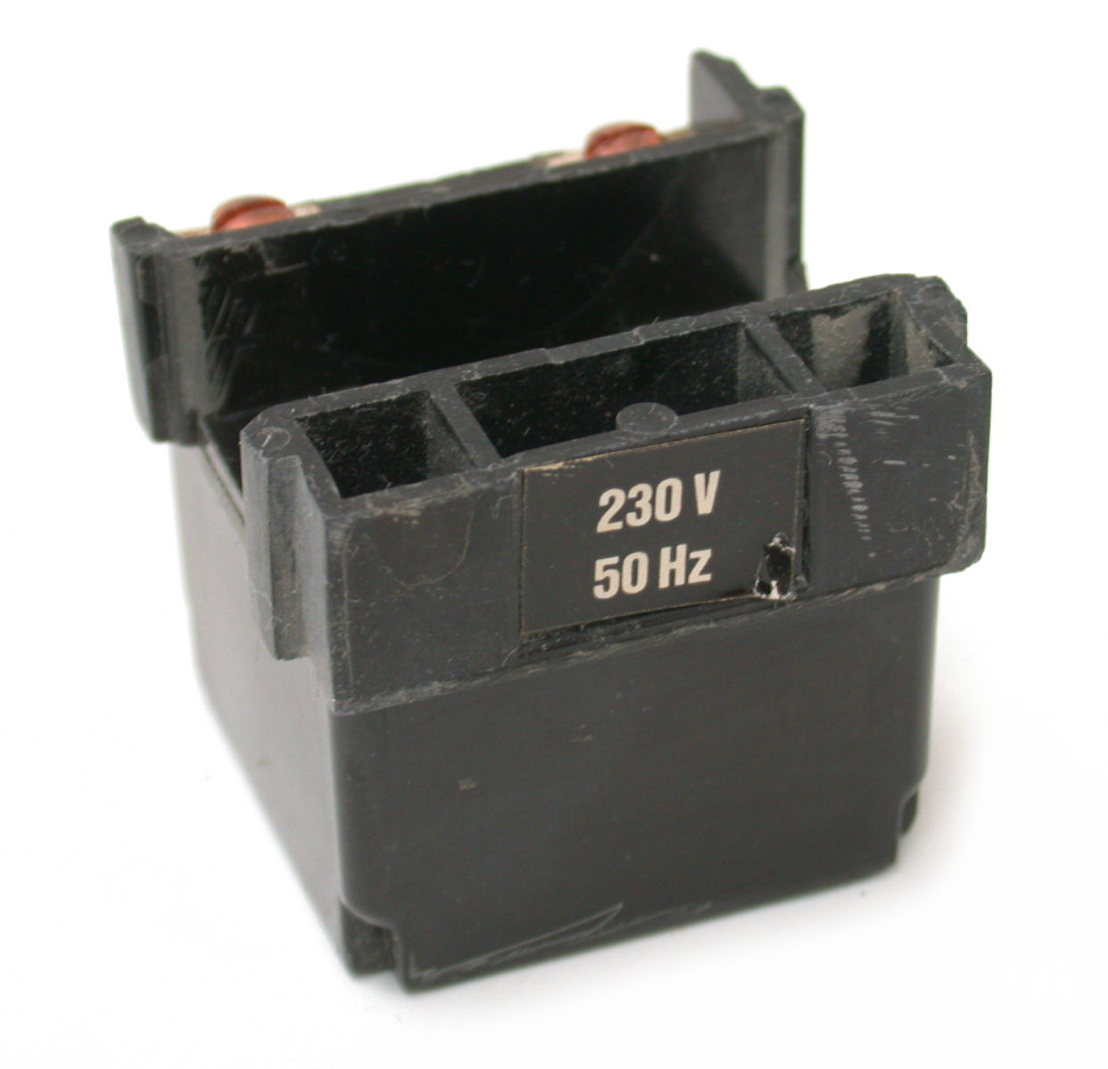 K&N-3P40A-240VAC-Coil 001.jpg  (117.7 Kb)