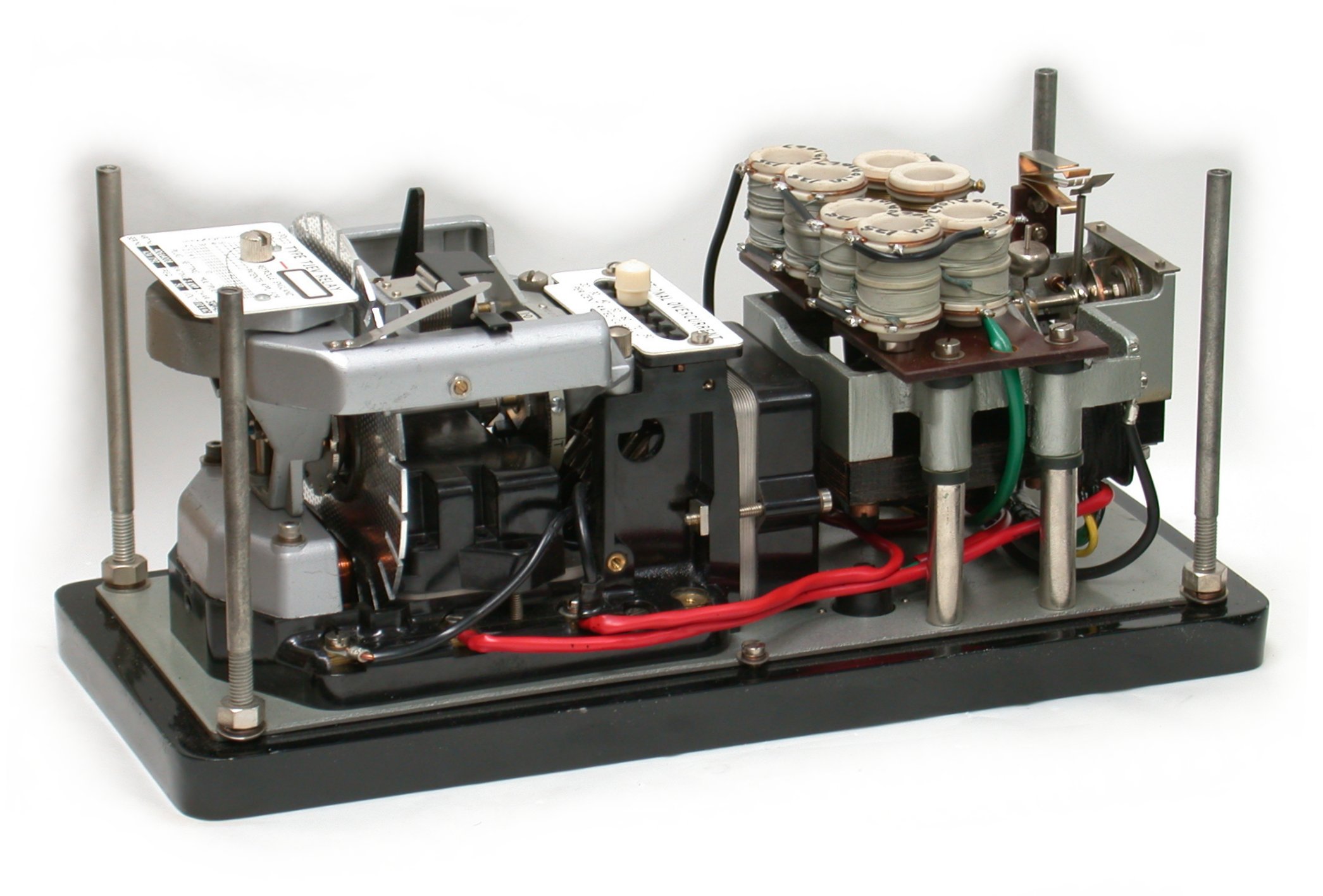 Rayrolle-Relay-TJEV-Open-1.jpg  (261.8 Kb)