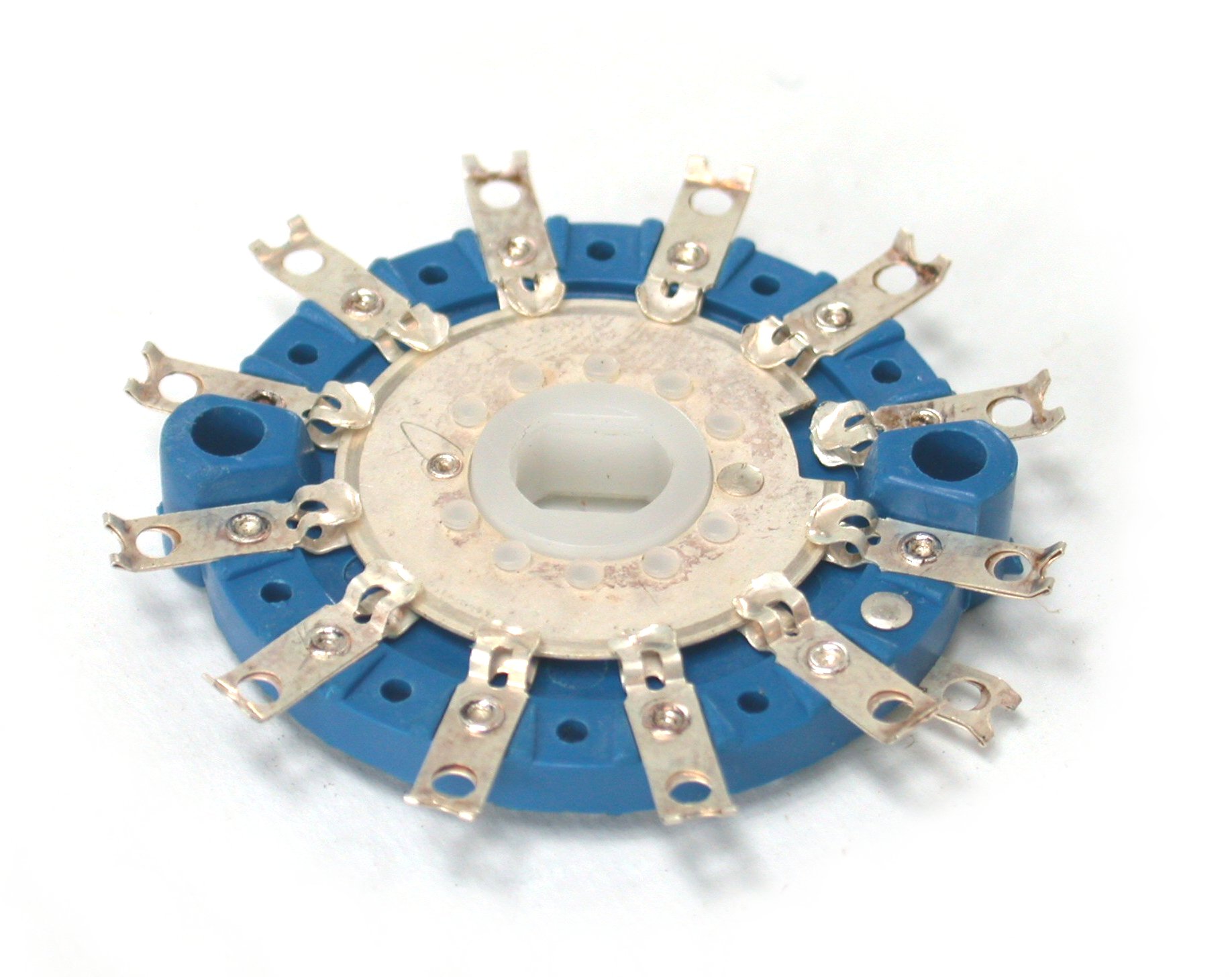 MK-1p12w-OC_00.jpg  (232.3 Kb)