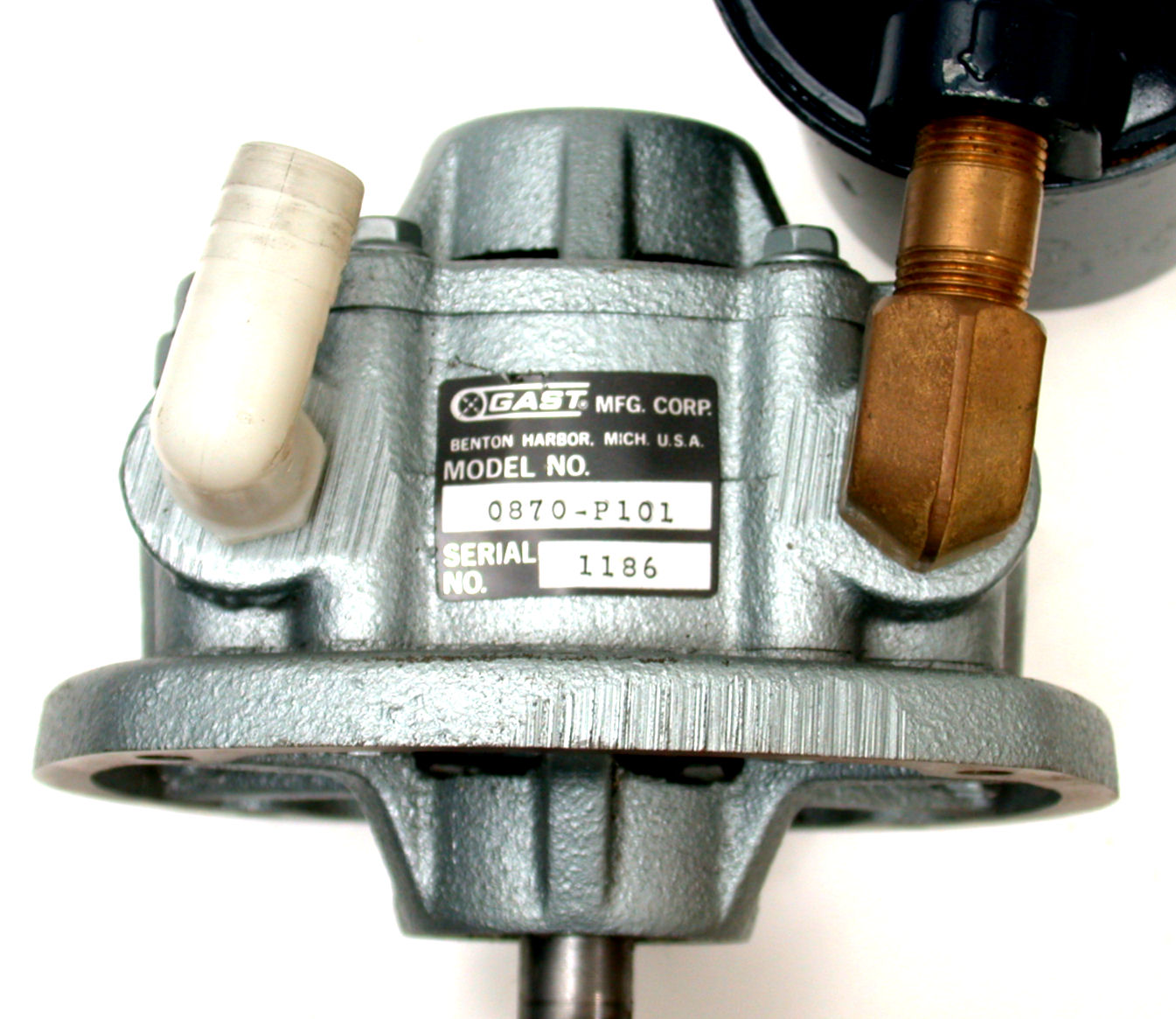 Gast-0870-P101-14.jpg  (236.0 Kb)