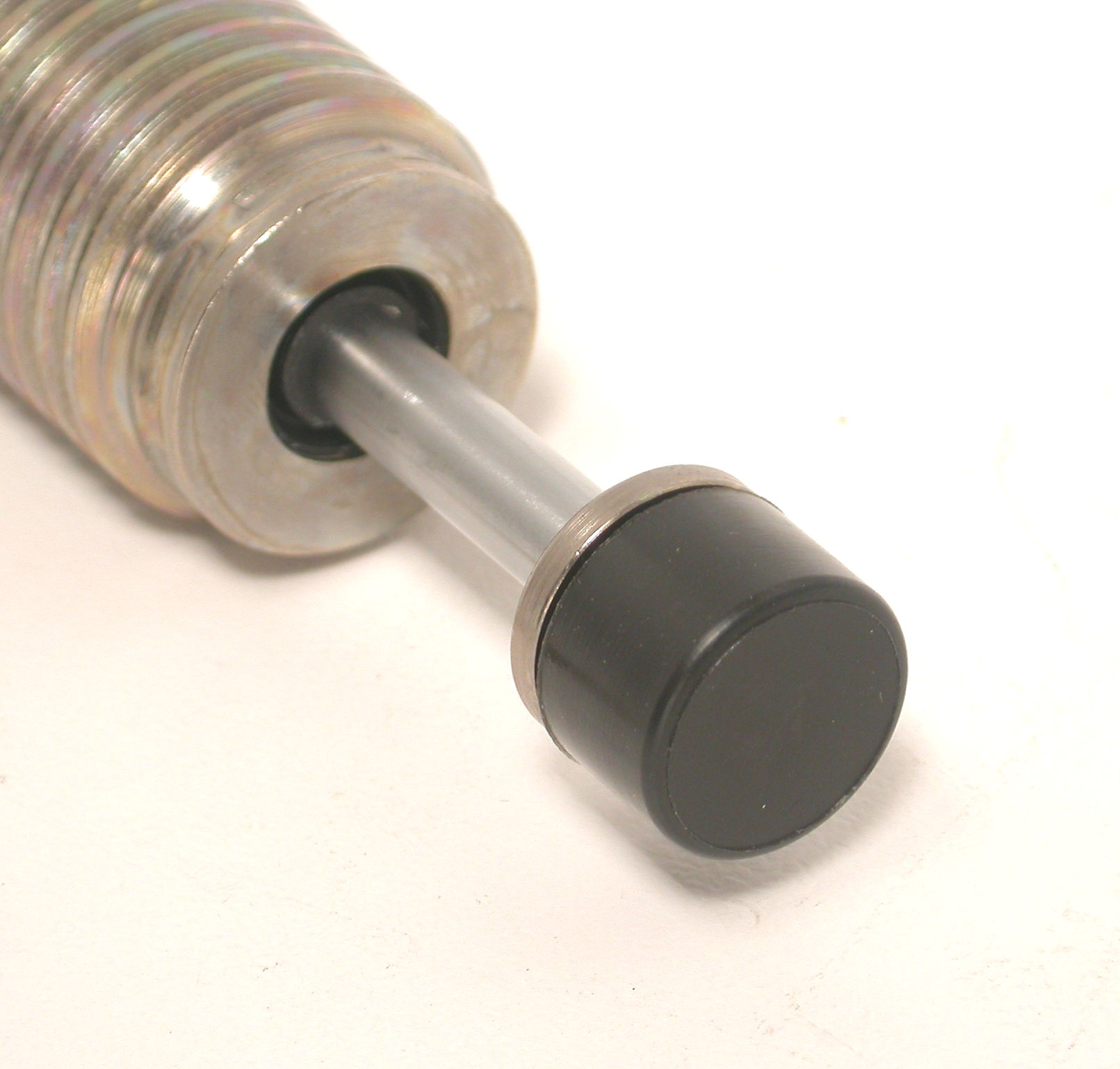 MB21542-Shock-Enidine-062.JPG  (205.2 Kb)