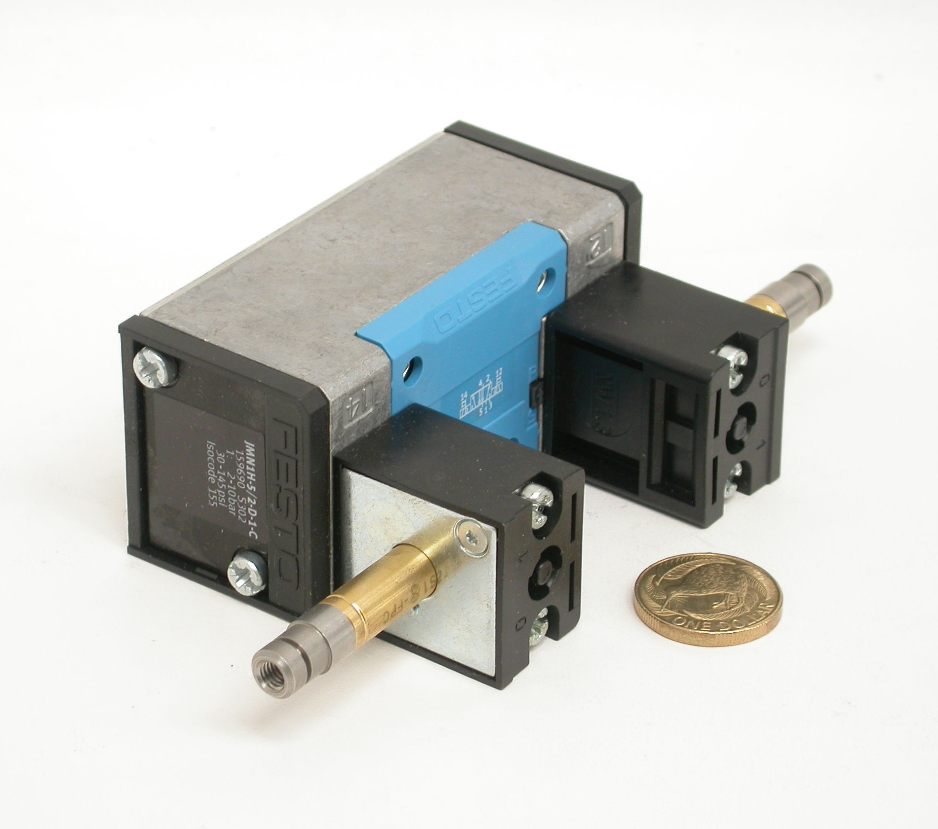 MN1H5-2D1C-ValveHead-Festo-011.JPG  (251.1 Kb)