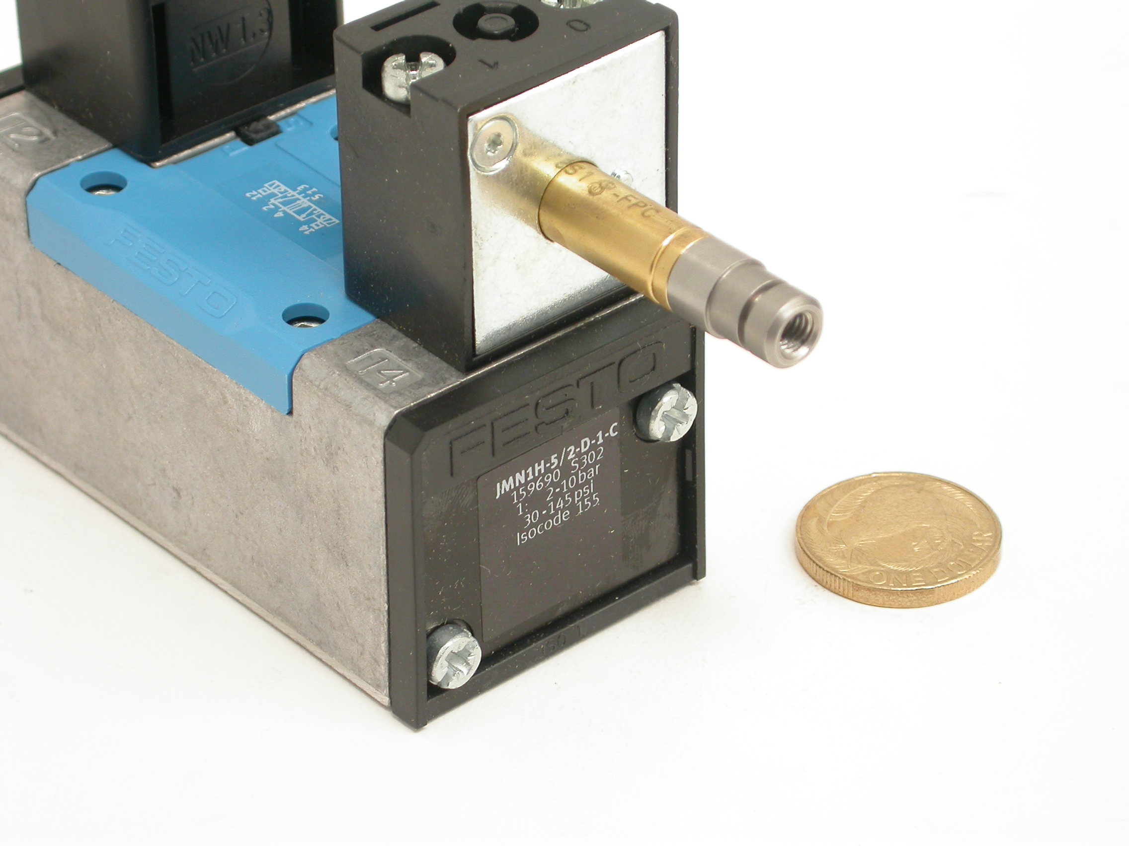 MN1H5-2D1C-ValveHead-Festo-013.JPG  (882.9 Kb)