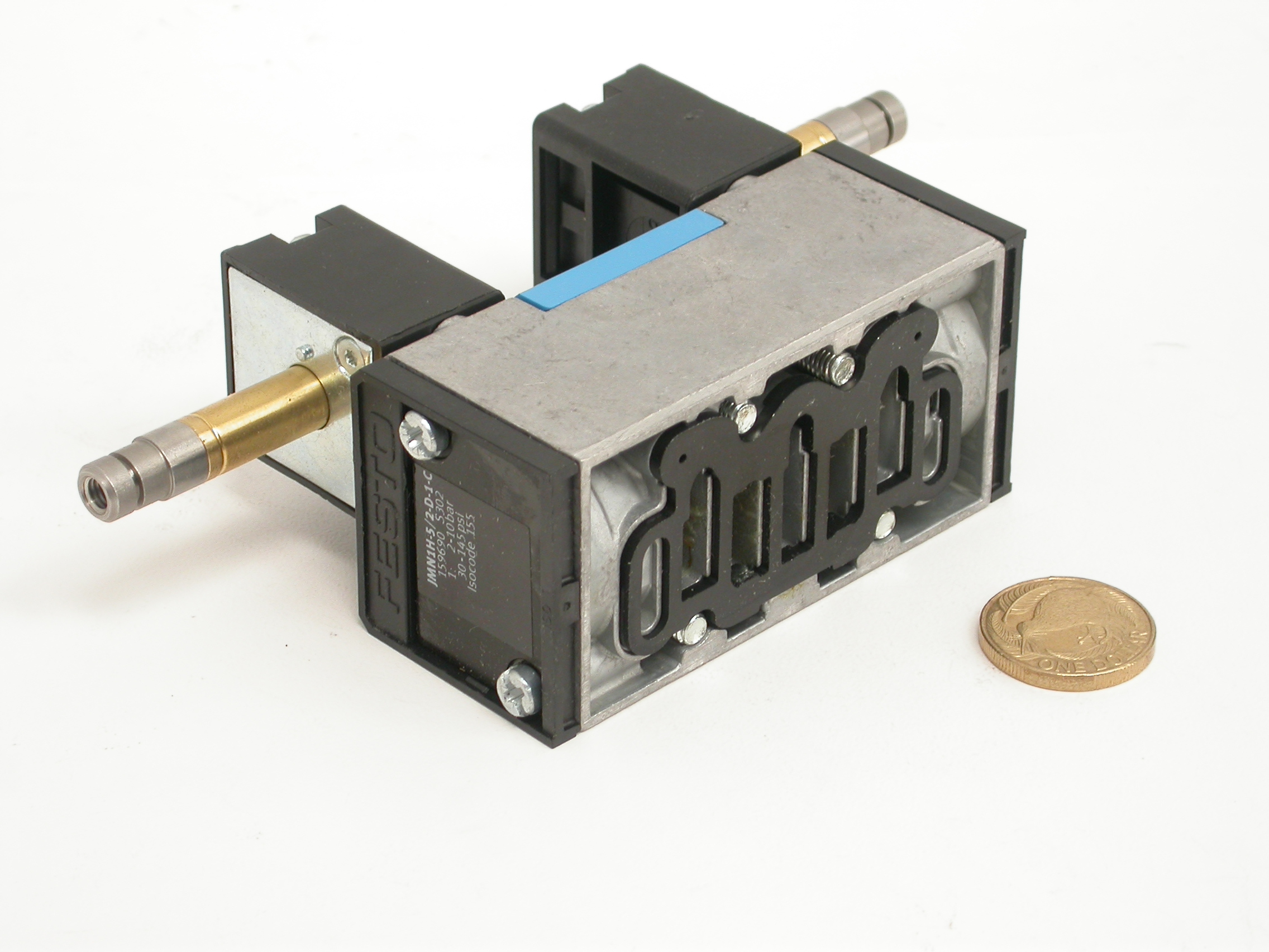 MN1H5-2D1C-ValveHead-Festo-030.JPG  (864.1 Kb)