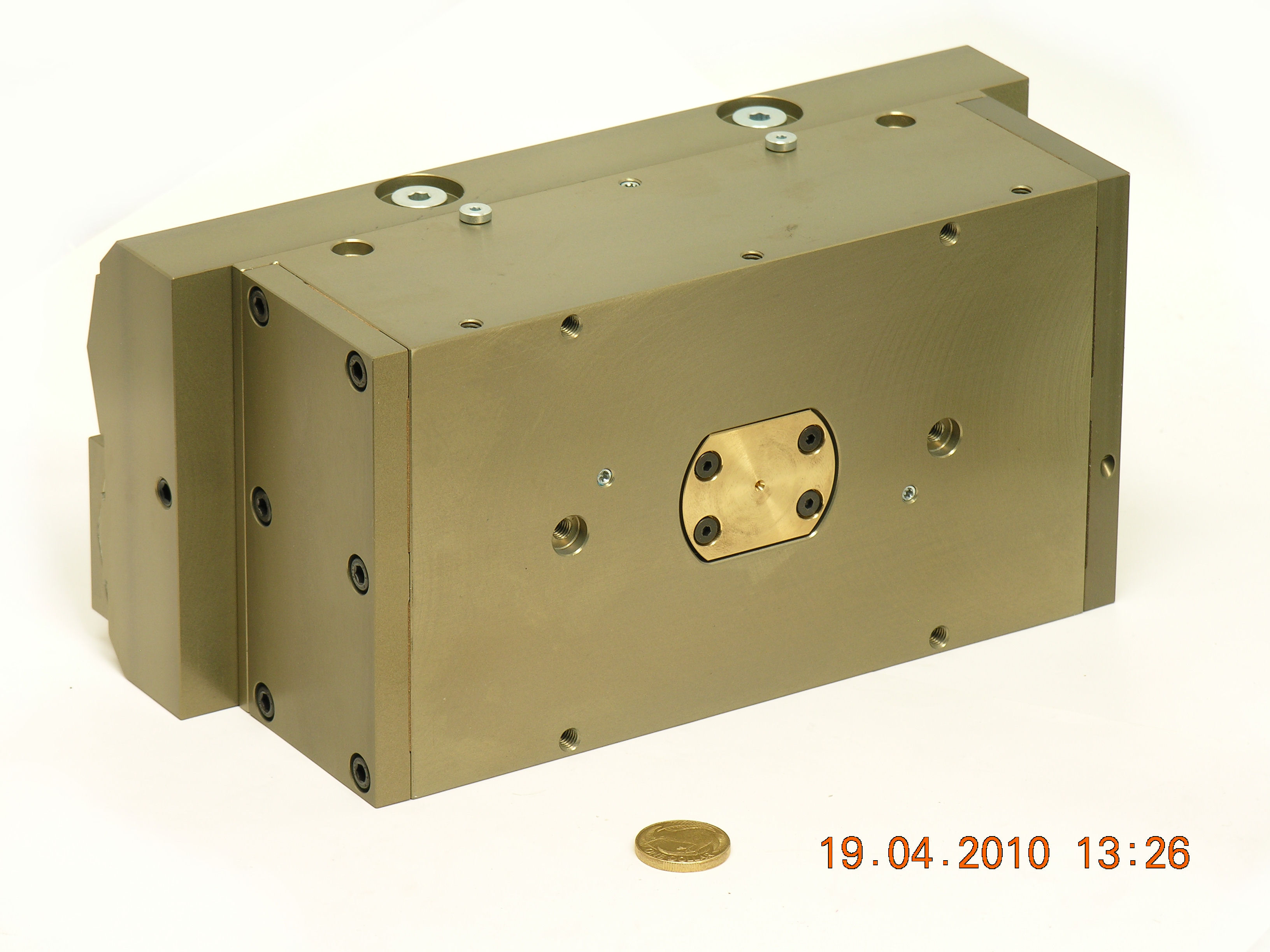 PGH-50-302950-Gripper-Schunk-04.JPG  (637.7 Kb)