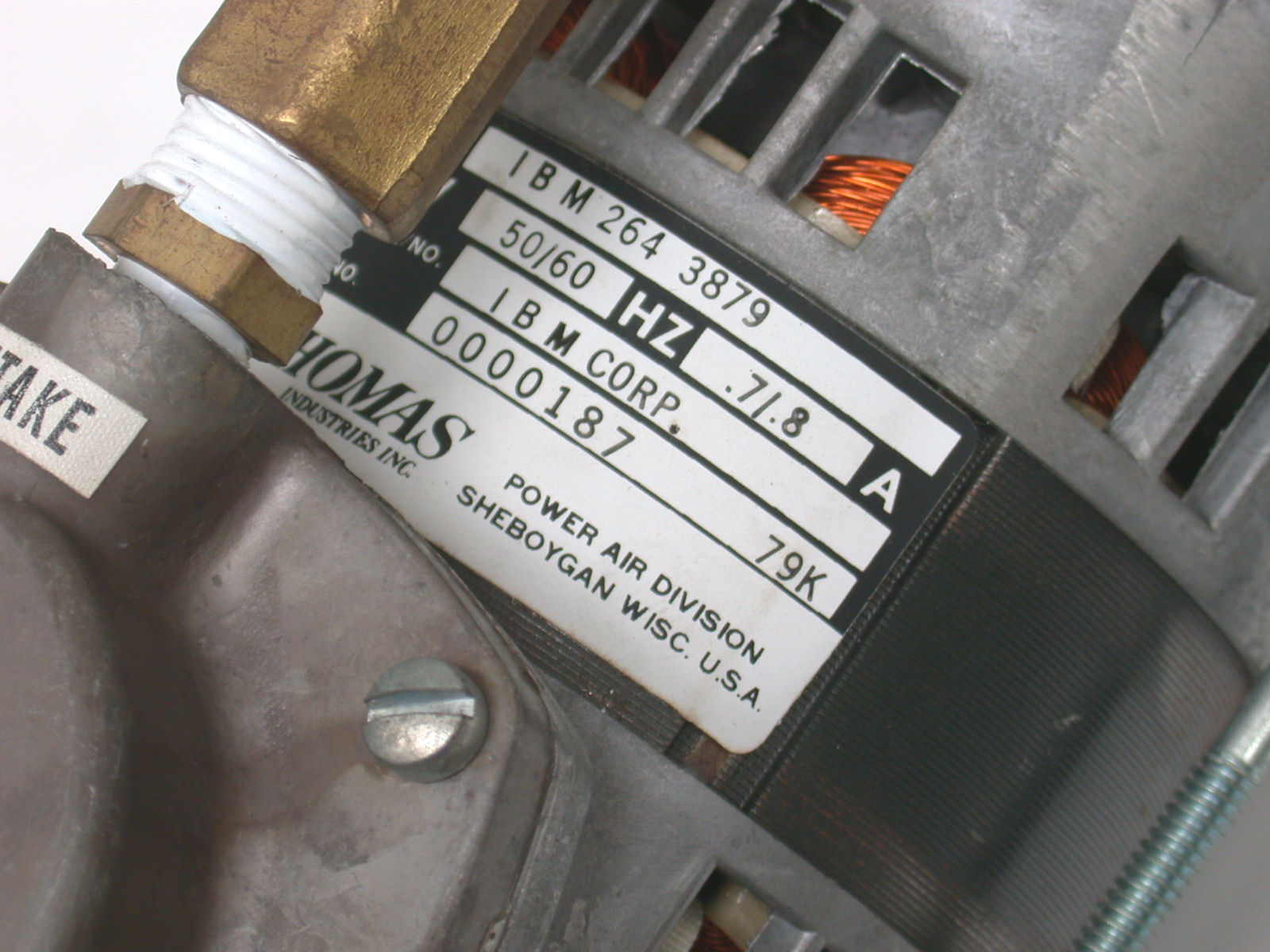 Thomas-107CCD14-3.jpg  (296.5 Kb)