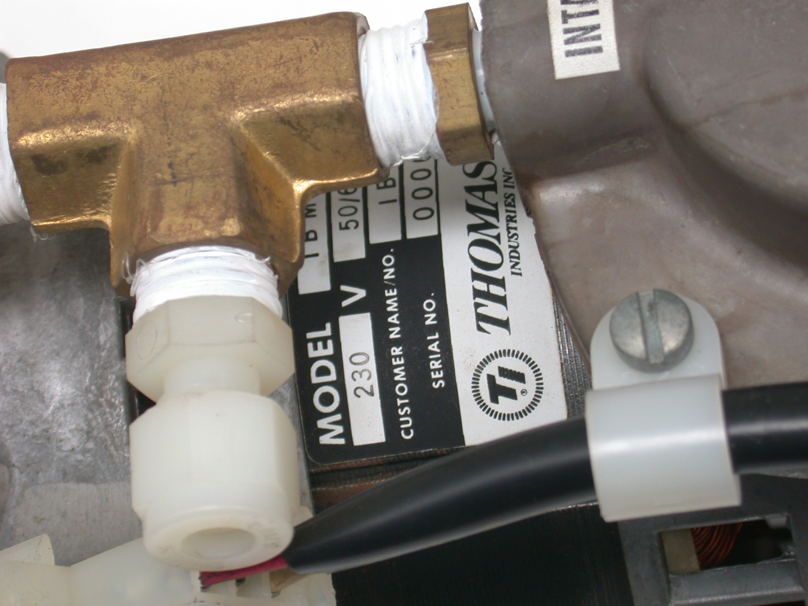 Thomas-107CCD14-4.jpg  (756.7 Kb)