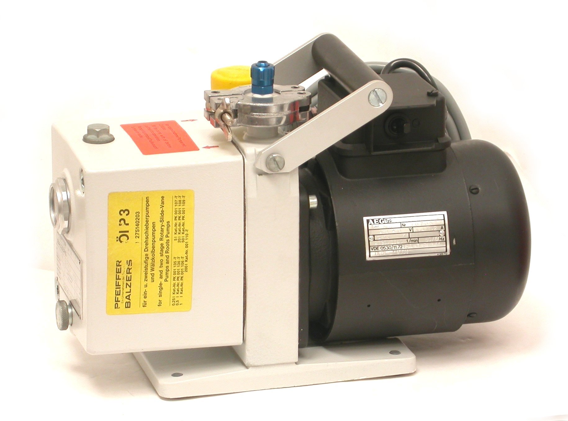 Vac-Pump 001.jpg  (221.4 Kb)