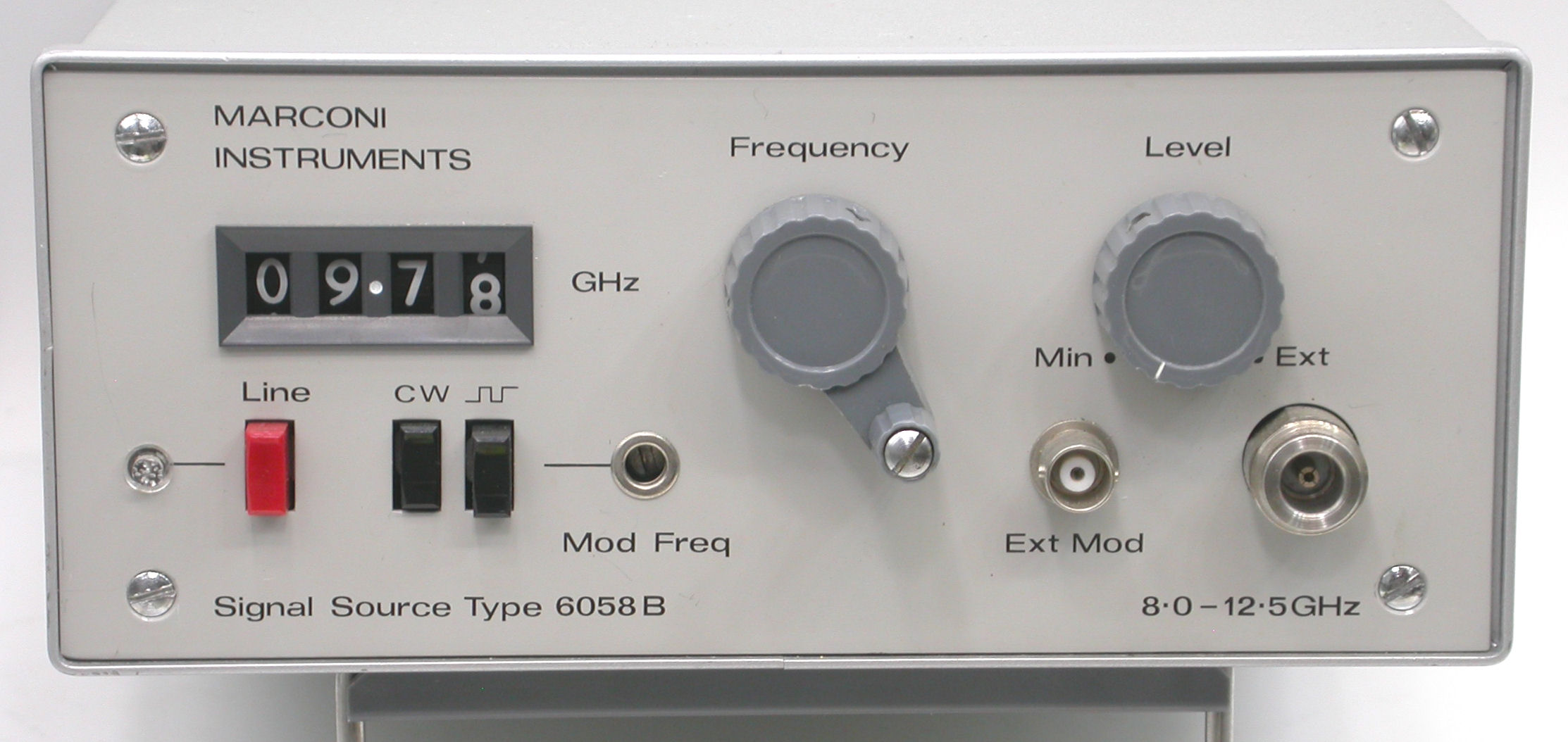 6058B-Marconi_010.JPG  (242.5 Kb)