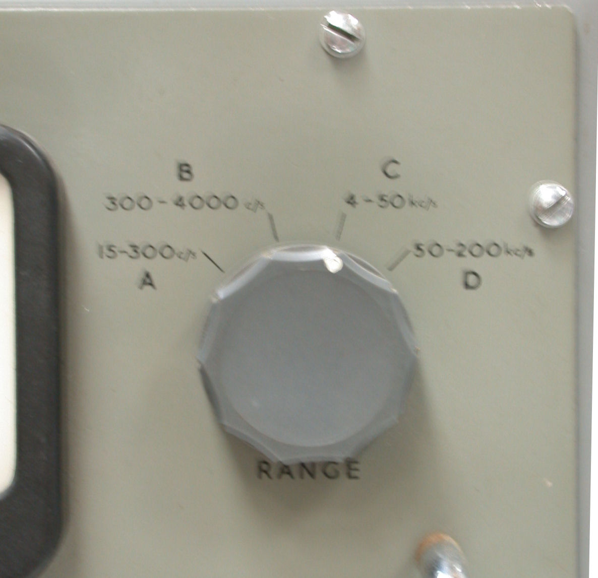 81A-Advance_06.jpg  (117.5 Kb)