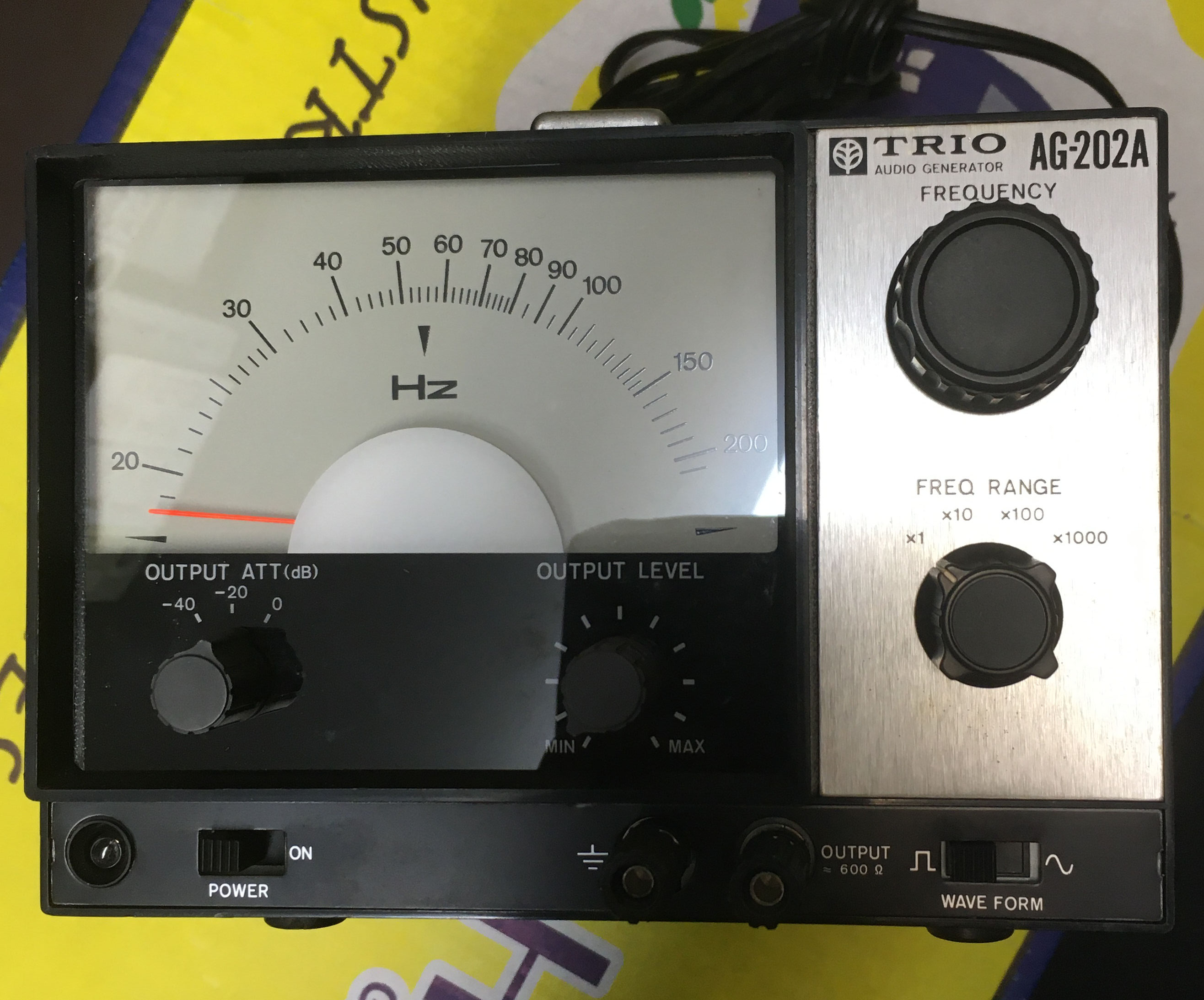 AG202A-Trio_3870.JPG  (578.5 Kb)