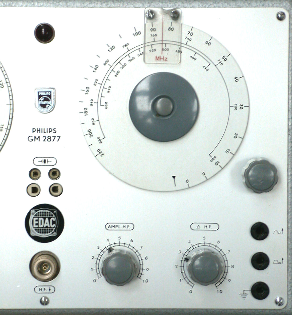 GM2877-D2505- Philips_07.jpg  (216.4 Kb)