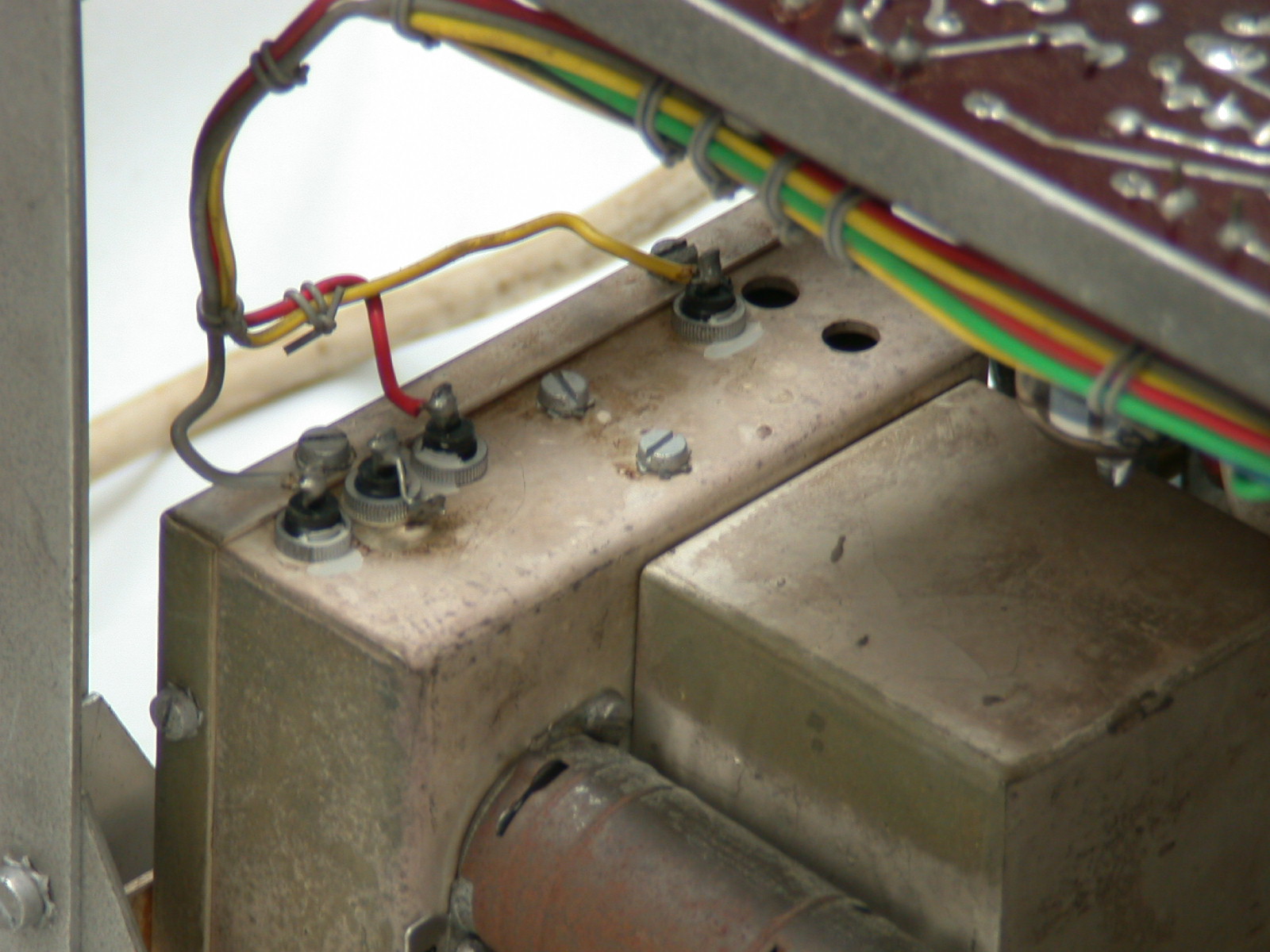 GM2877-D2505- Philips_0929.jpg  (354.9 Kb)