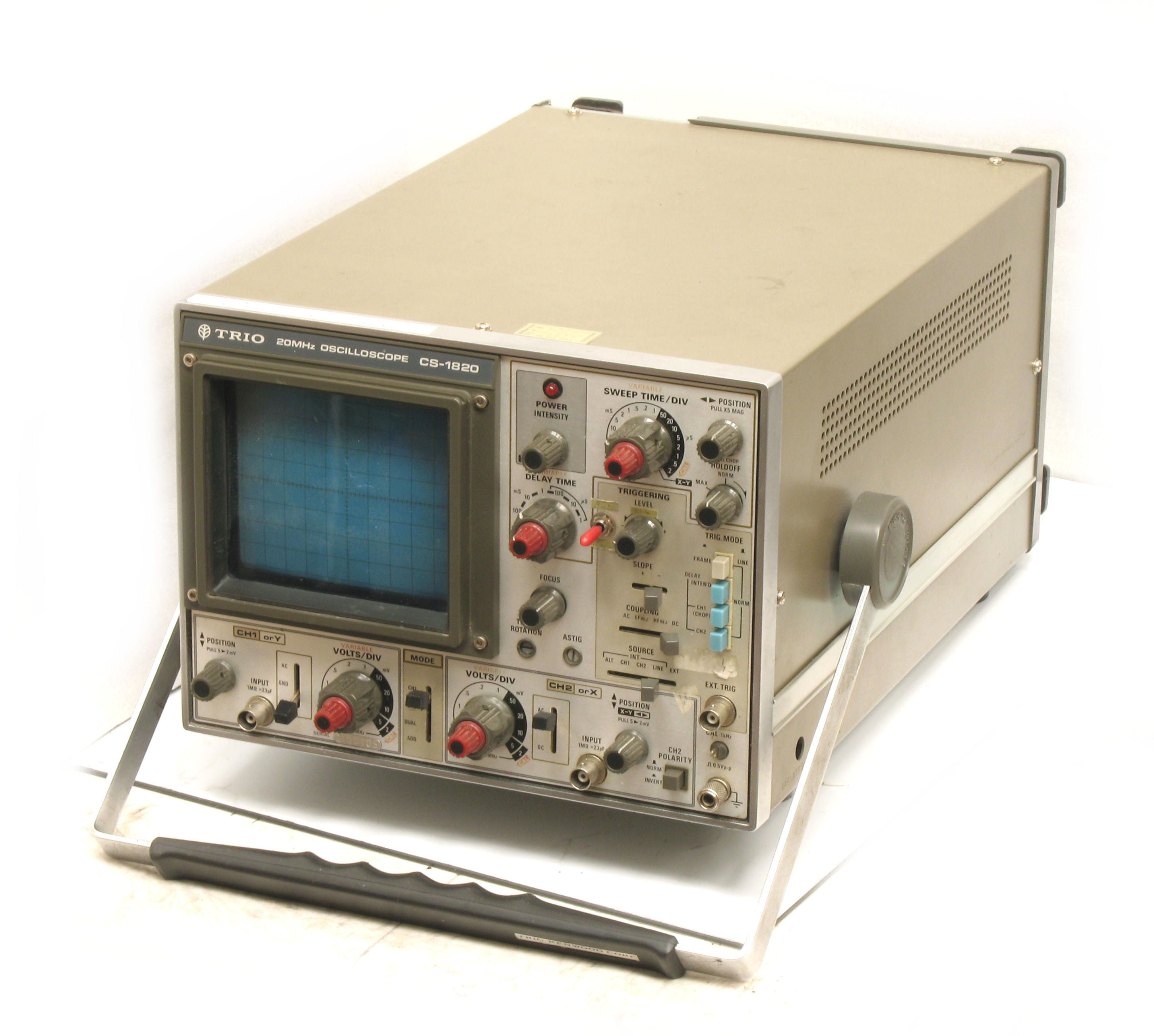 CS1820-Trio-SN2100105_01.jpg  (590.1 Kb)