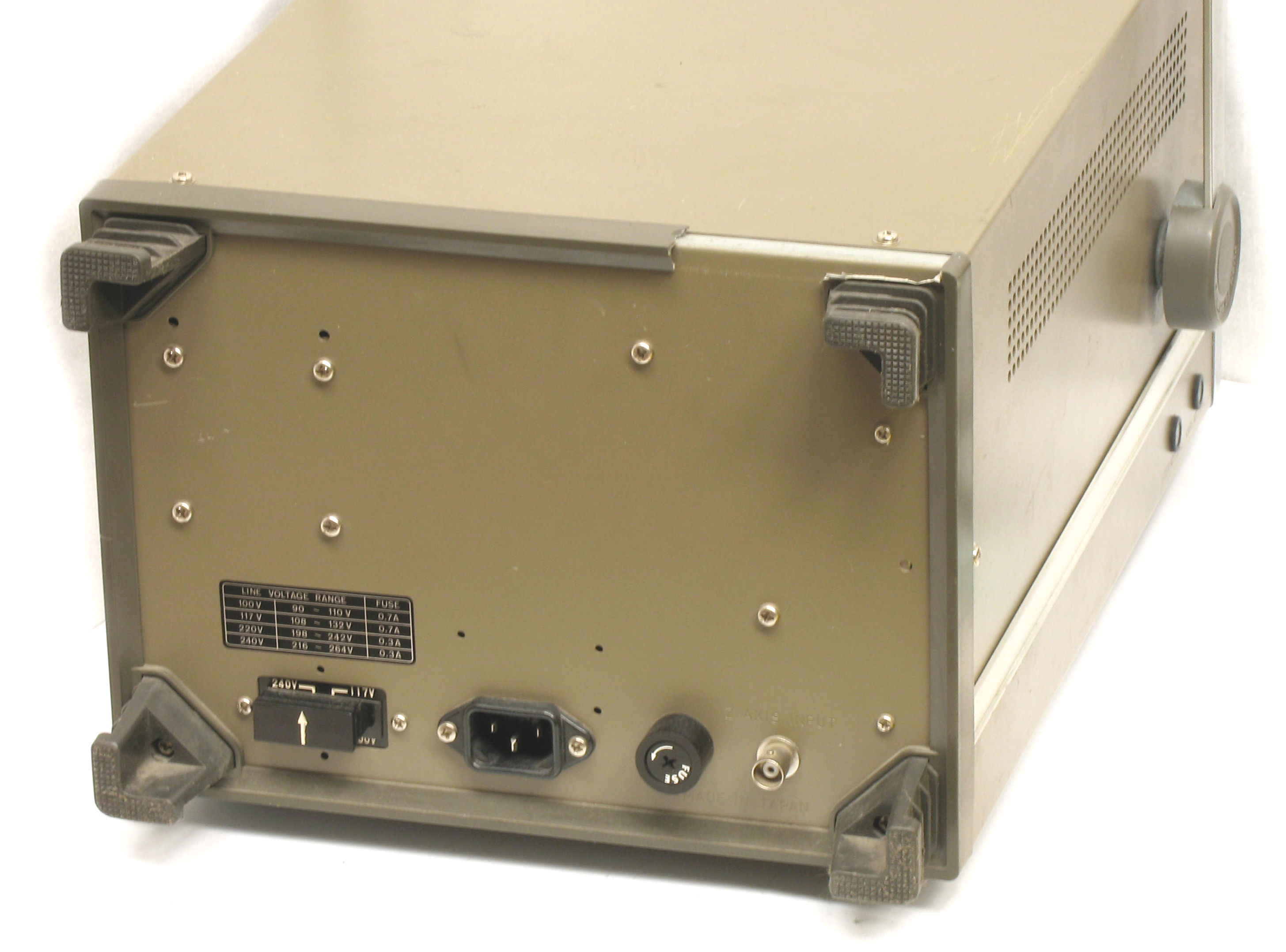 CS1820-Trio-SN2100105_Rear.jpg  (504.6 Kb)