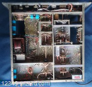 R499-Redifon_bottom.jpg  (515.1 Kb)