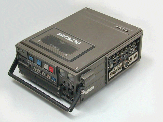 Sony-BVP25P-L31-FS-640.gif  (156.7 Kb)