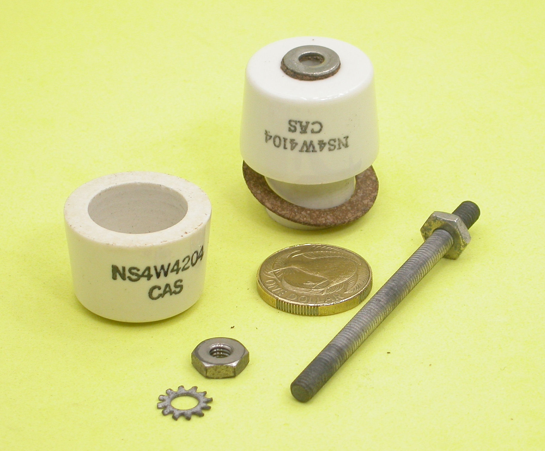 FT-40x29-632UNC-NS4W4xxx-CAS_01.JPG  (311.5 Kb)