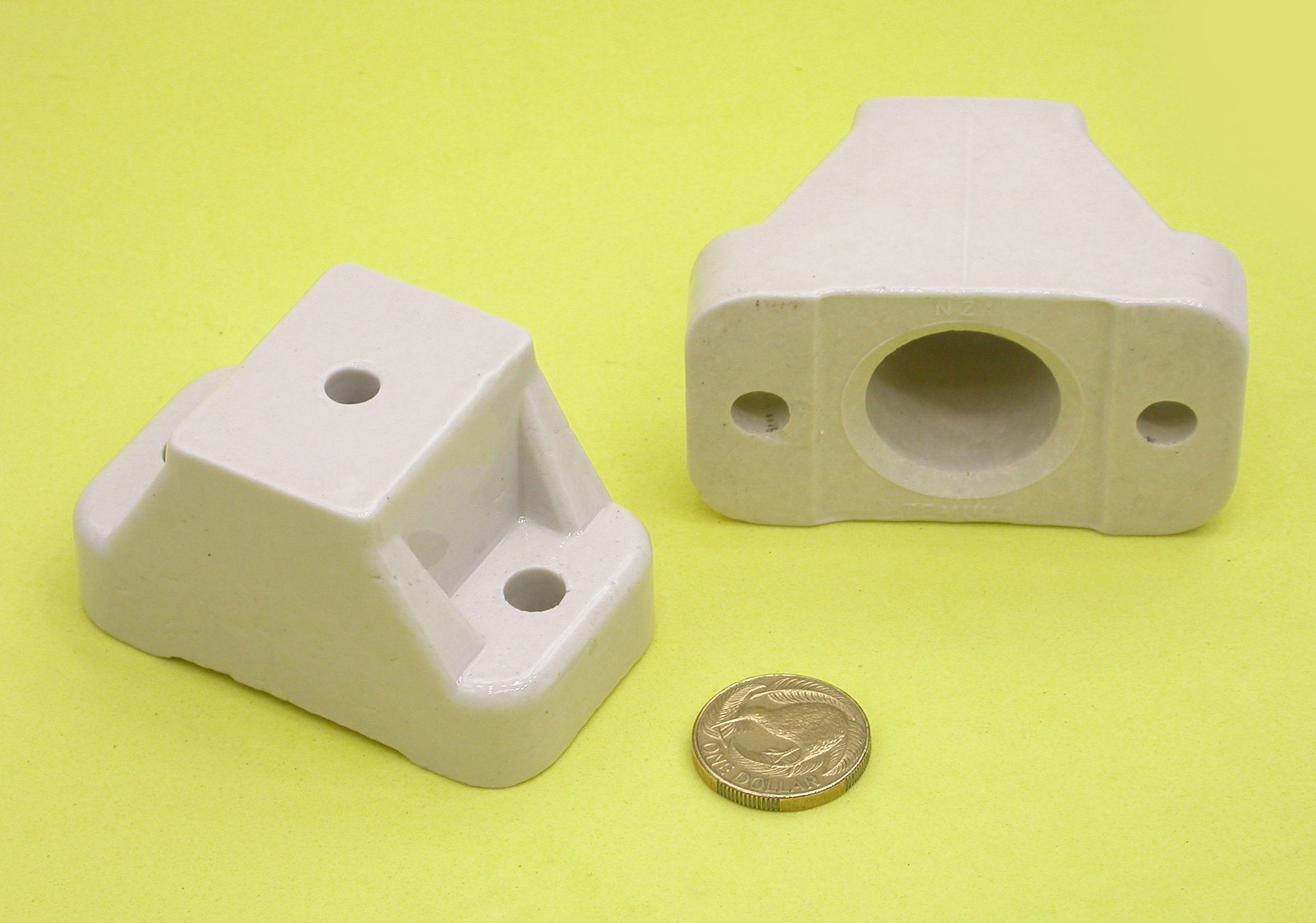 SO-72lx41w40h-Cer_02.JPG  (403.0 Kb)