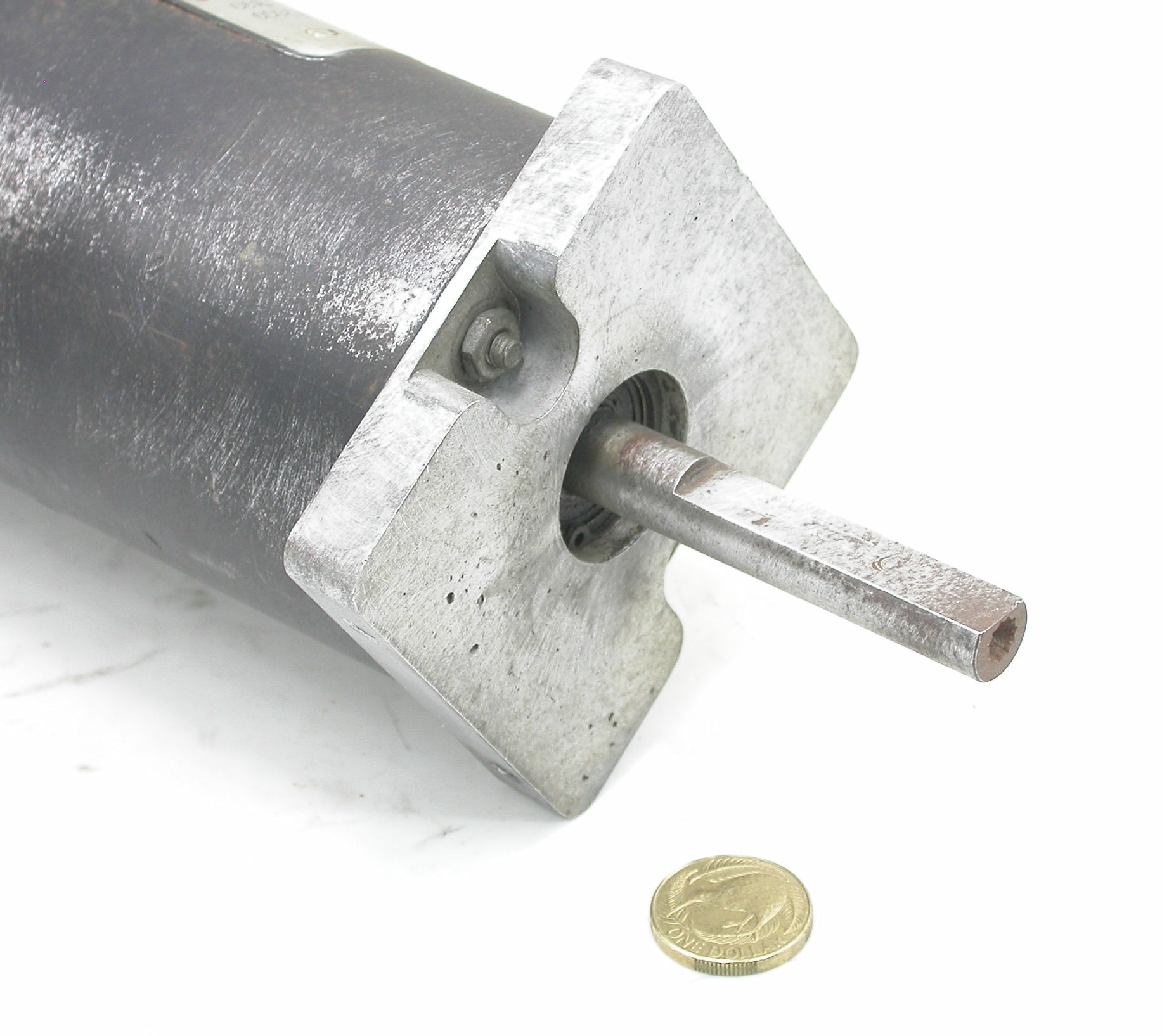 180V-2kR-300W-PM-3342-8A-VMag_09.JPG  (302.5 Kb)