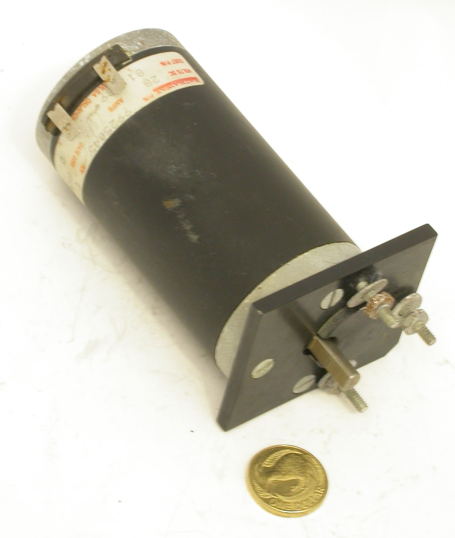 28Vdc-9925045_0x.JPG  (189.5 Kb)