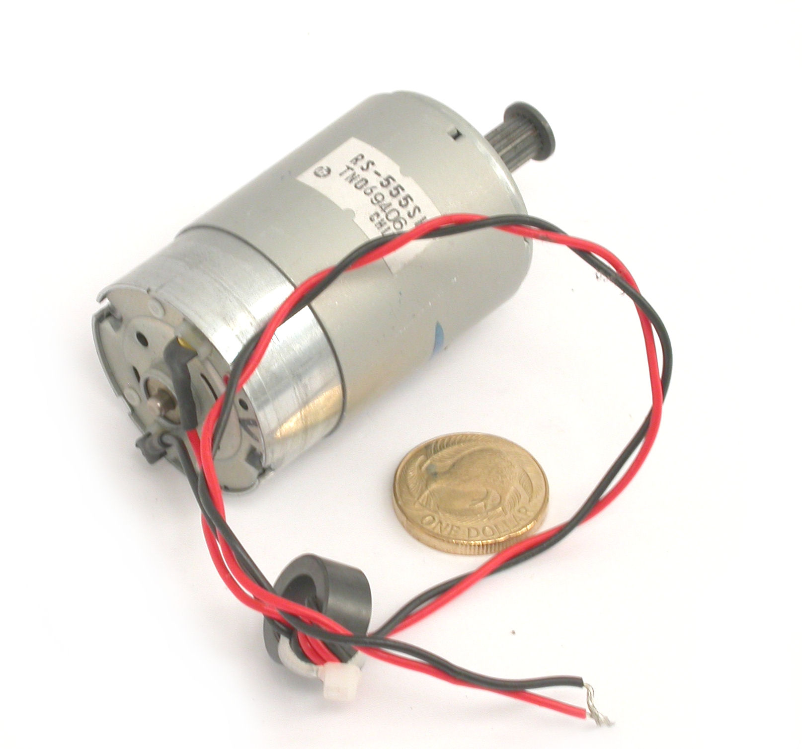 30Vdc-65W-7k4rpm-RS-555SH-Mabuchi_06.JPG  (194.6 Kb)