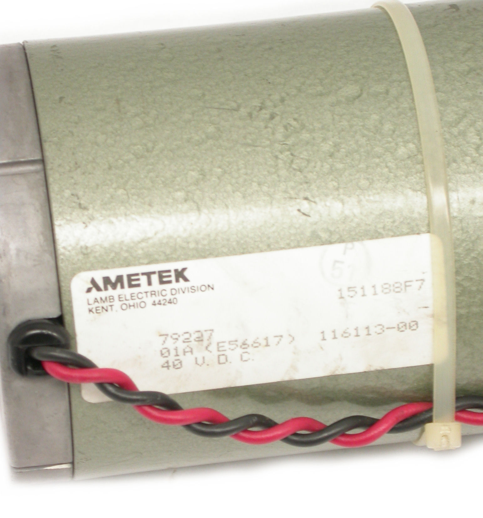 40Vdc-116113-00-Ametek-DSCN7391.JPG  (275.0 Kb)