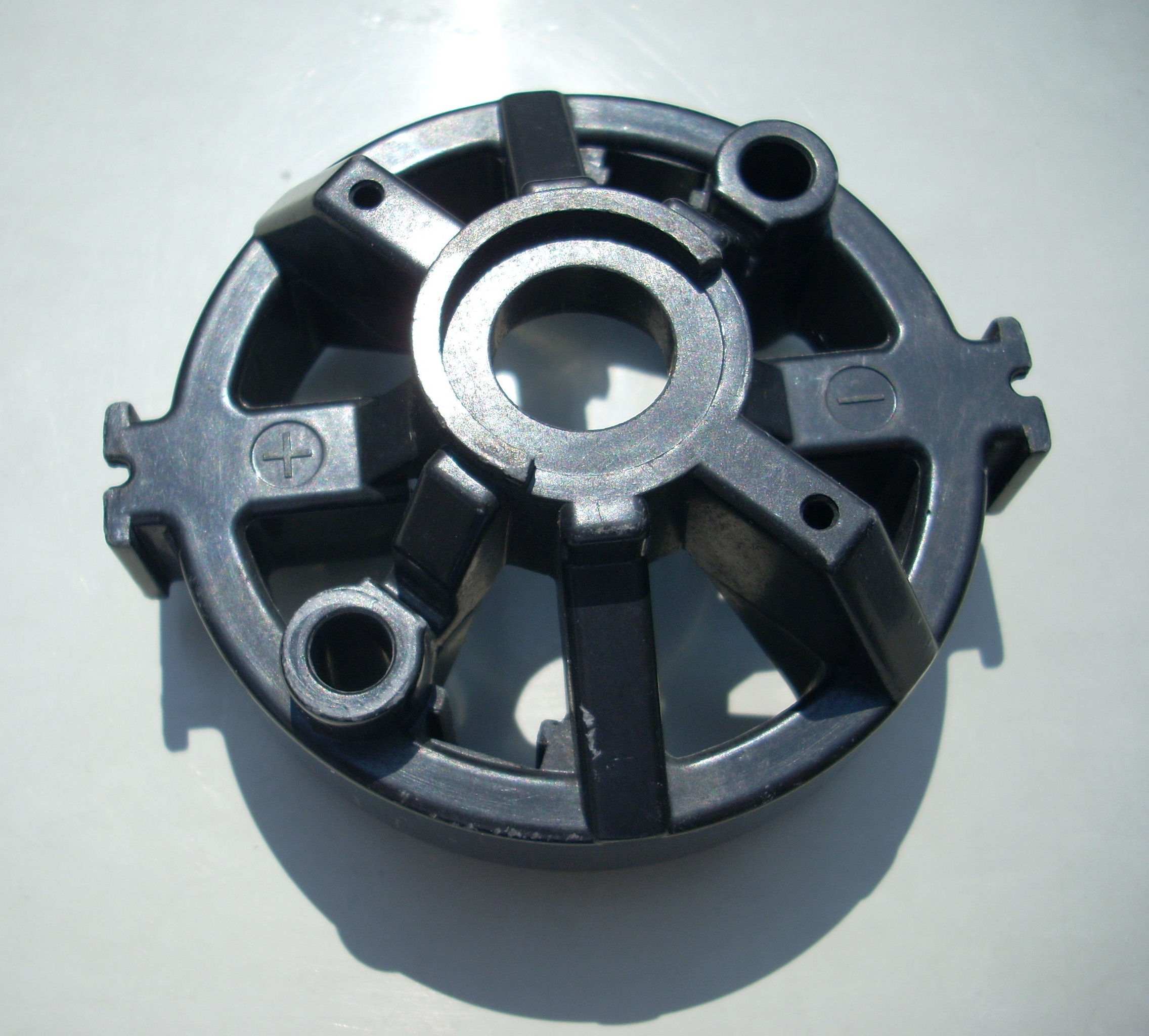 icon_-_portaspazzole.jpg  (507.6 Kb)