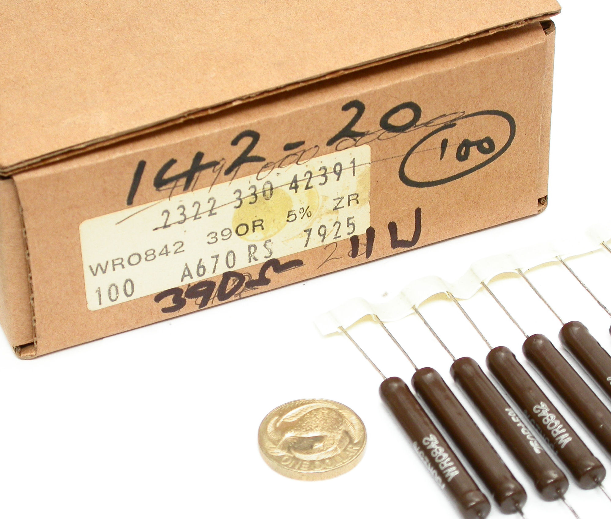 390R-J-11W-AX-WW-WR0842E-Philips_Box.JPG  (464.9 Kb)